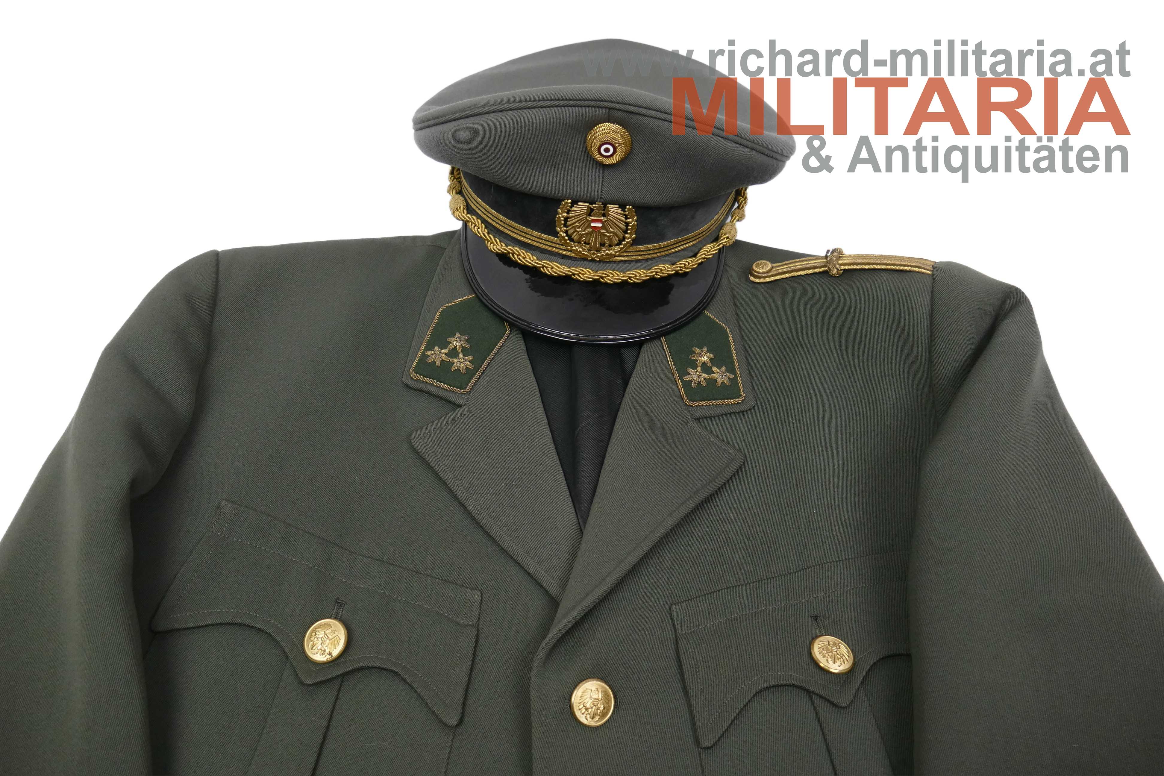 ÖBH Hauptmann der Pioniere mit Kappe