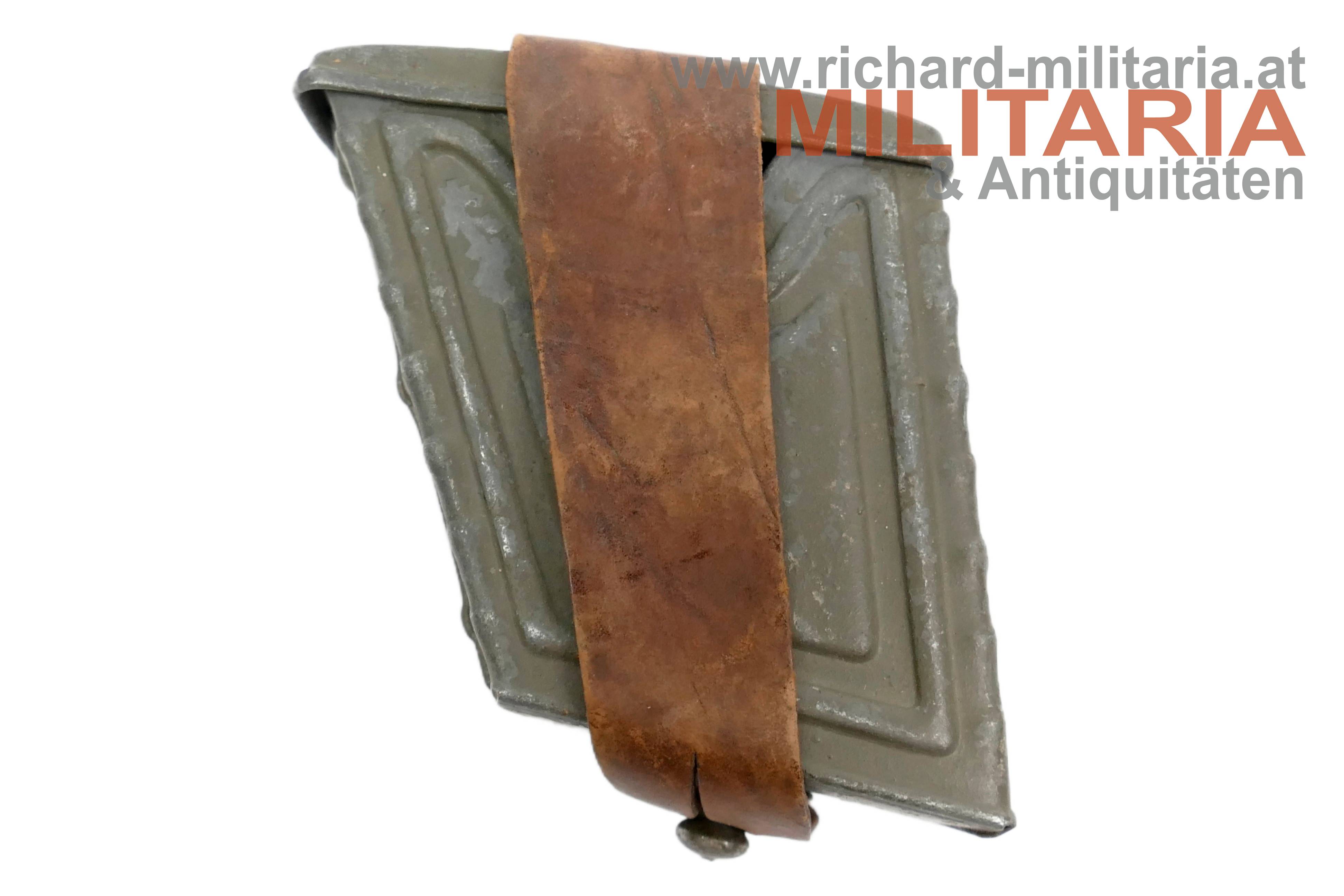k.u.k. Patronentasche zum Karabiner M95 - Eisenblech feldgrau