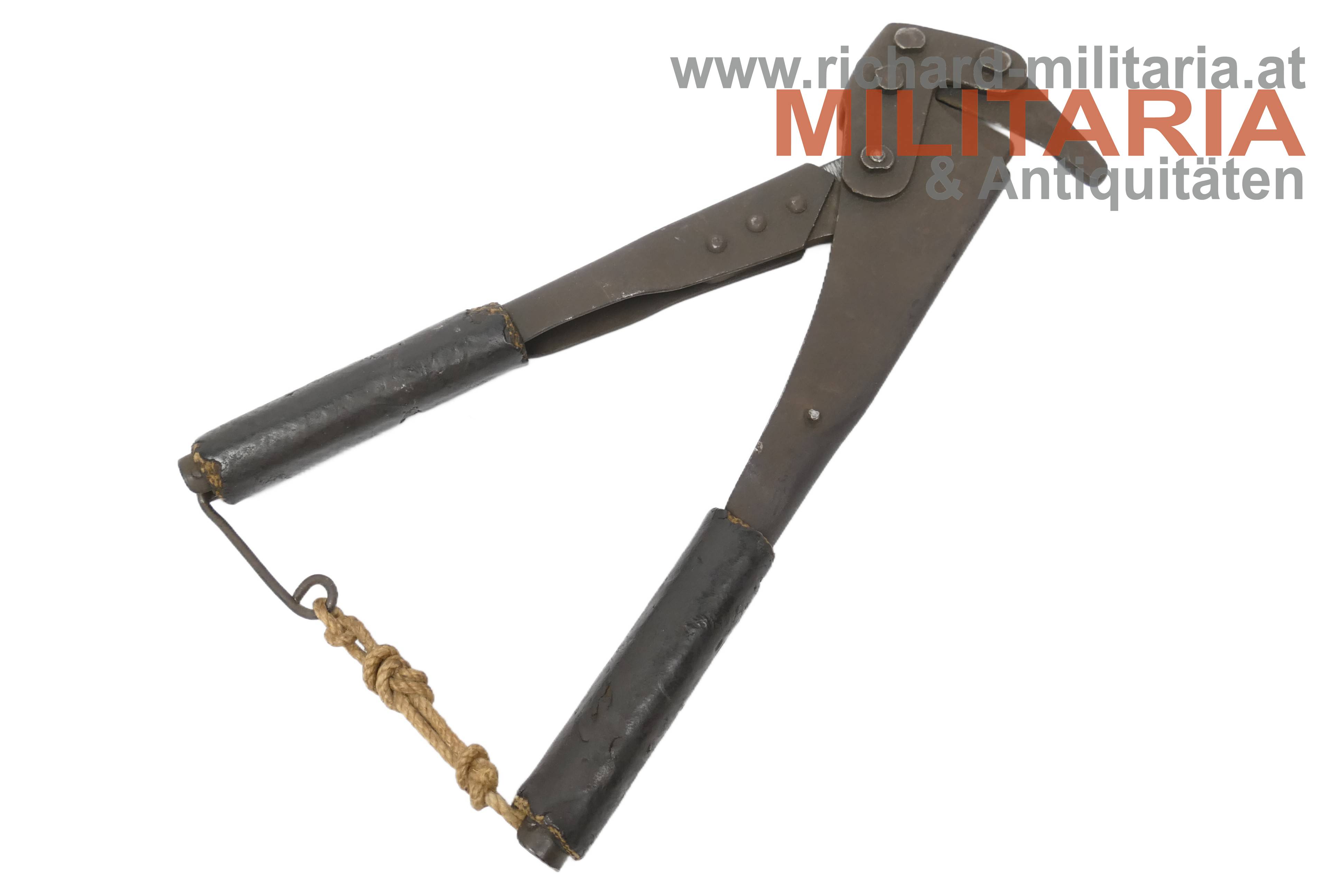 k.u.k. mittlere Drahtschere - originale Griffisolierung - UNBENUTZT!