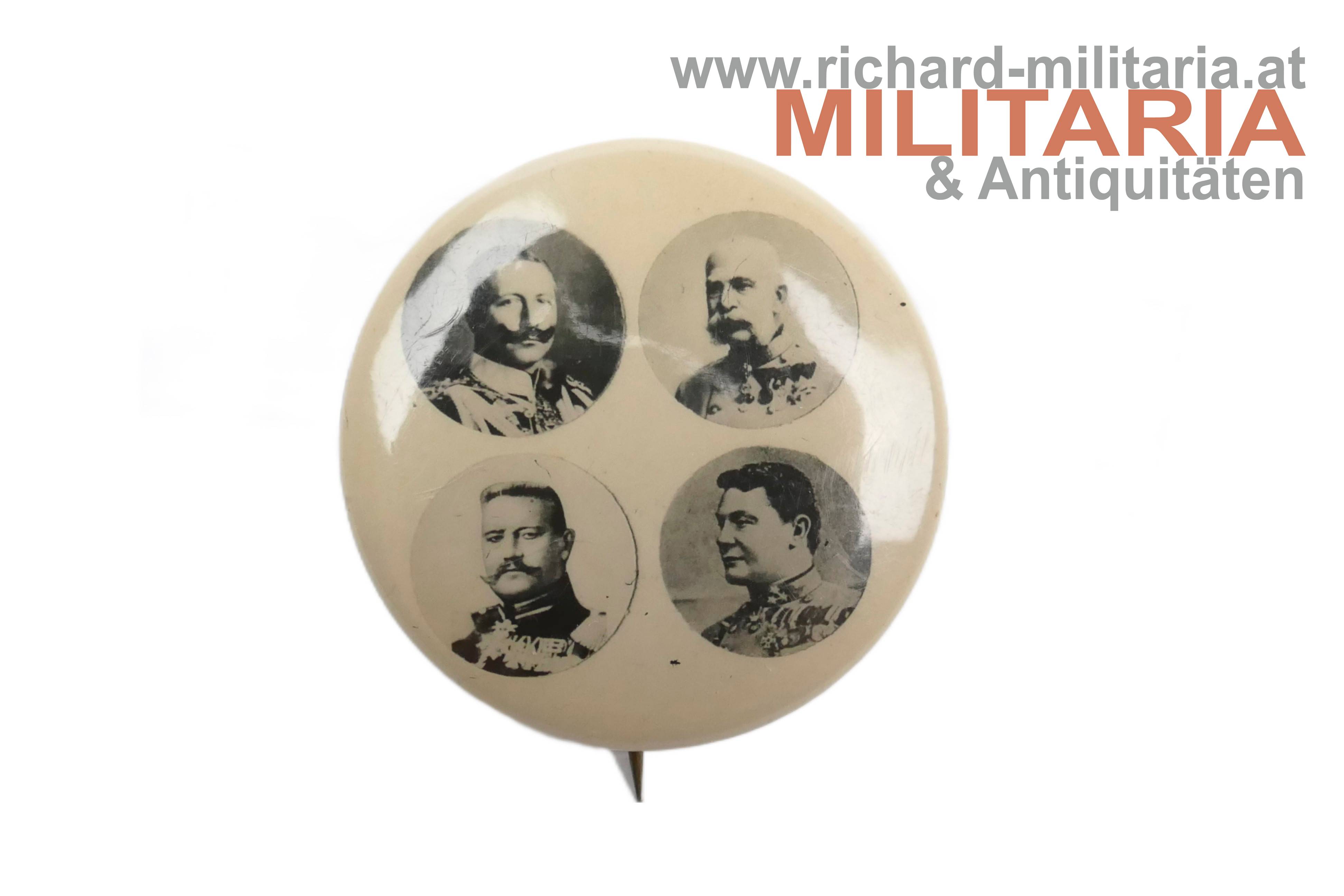 k.u.k. patriotisches Blechabzeichen - Deutscher & Österr. Kaiser mit Generale