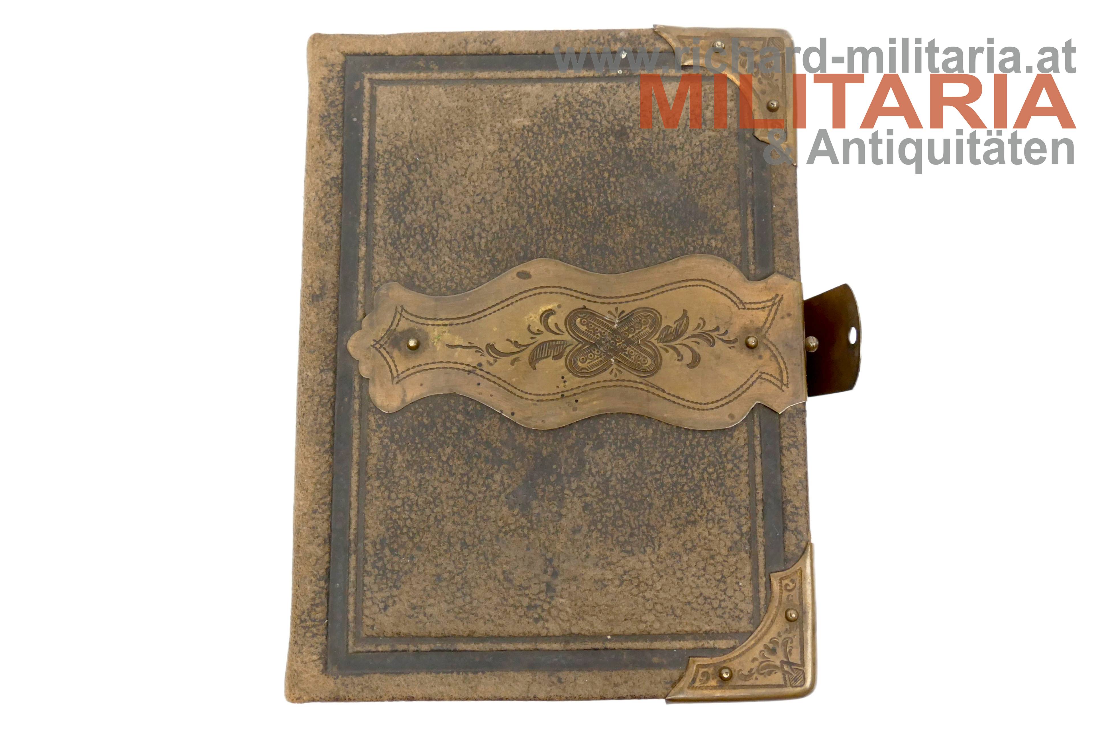 Fotoalbum mit Goldschnitt für CdV's