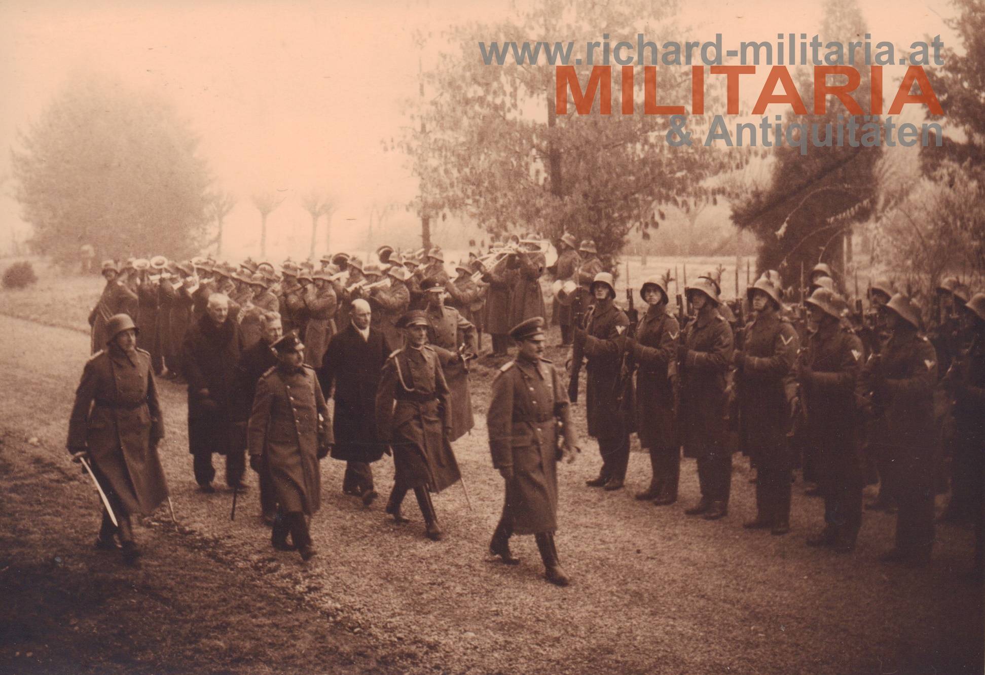 1. Republik - Foto - Militärparade