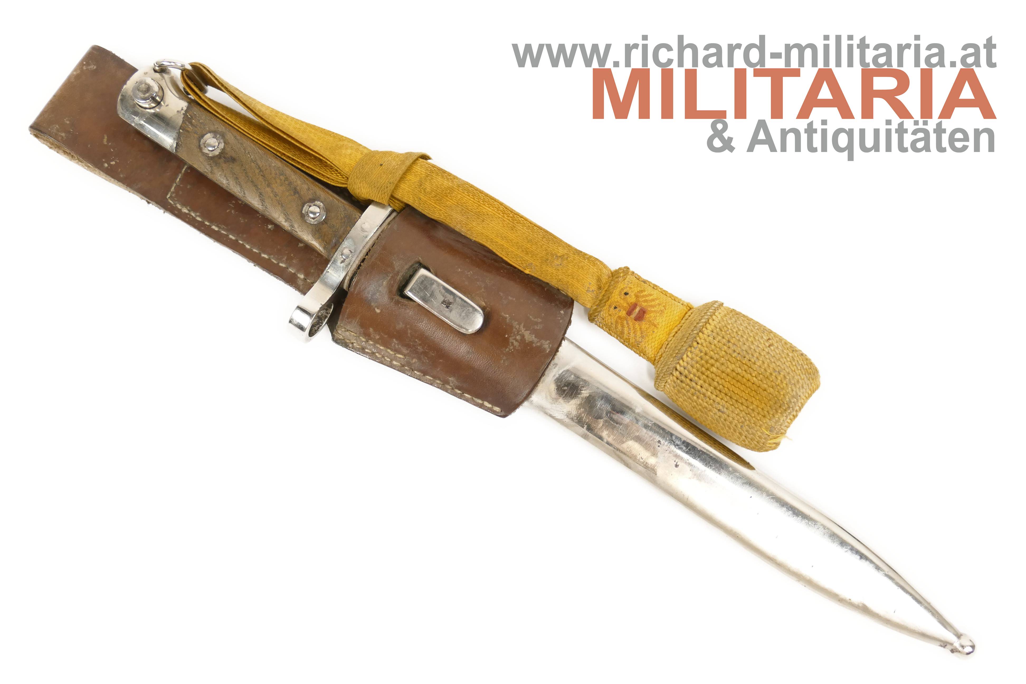 Bundesstaat - Messerbajonett M95 mit Portepee - Unteroffizier