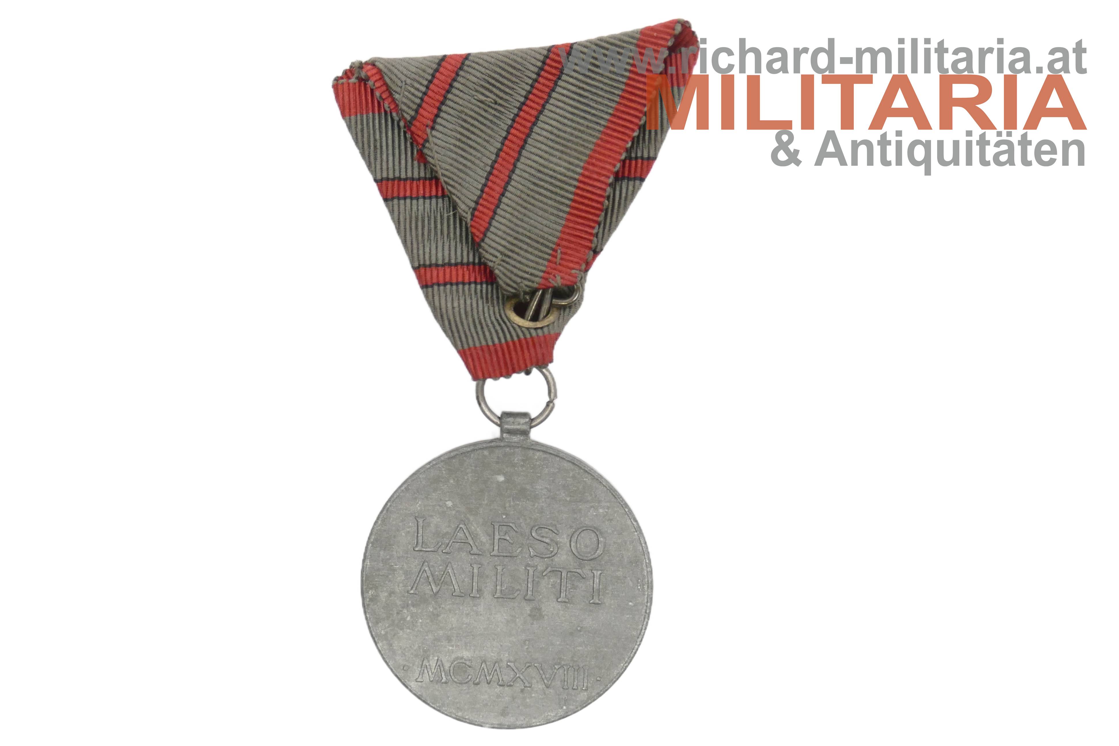 k.u.k. Verwundetenmedaille - zweifache Verwundung "W&A" & "1918"