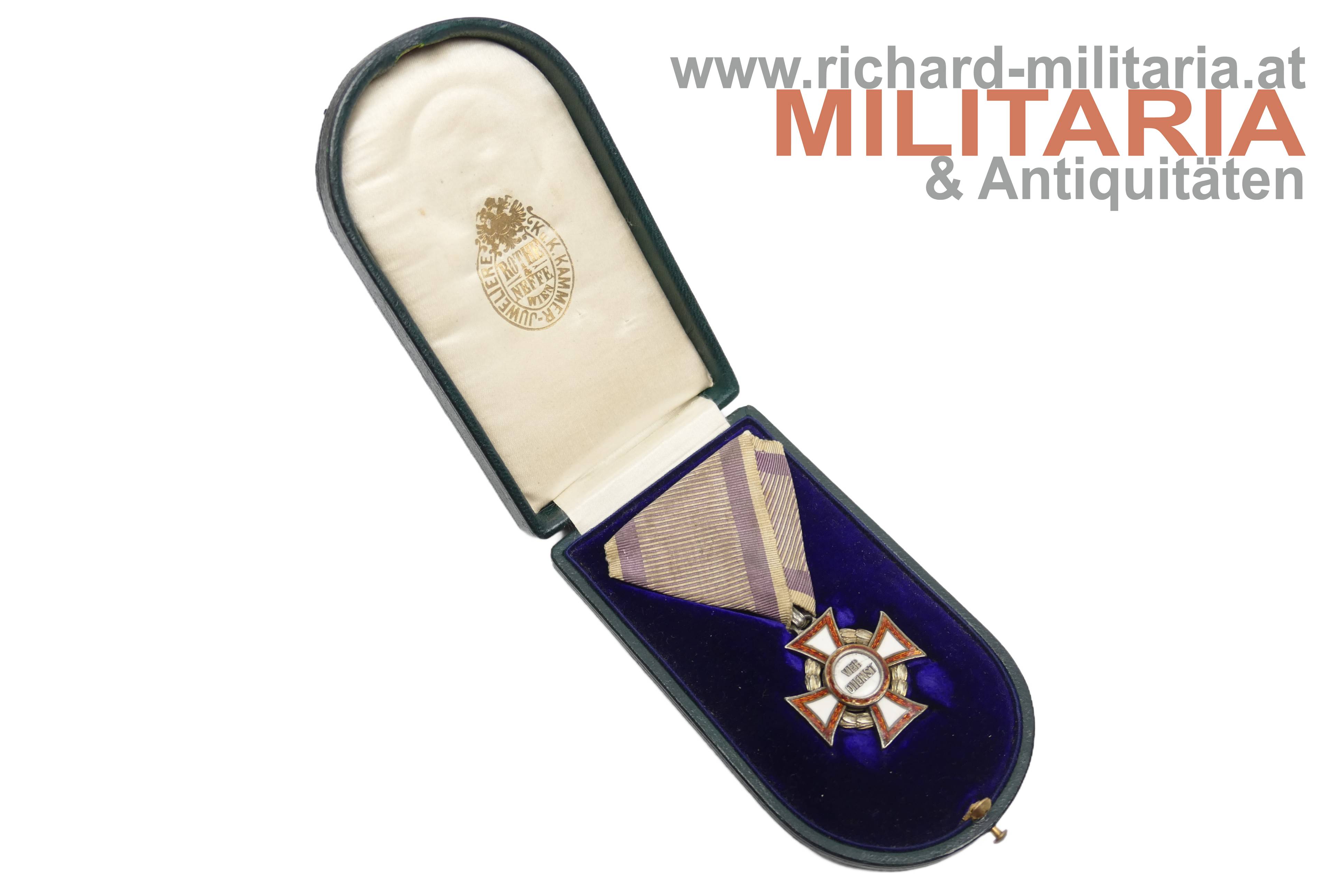 k.u.k. Militärverdienstkreuz mit KD im Luxusetui um 1870
