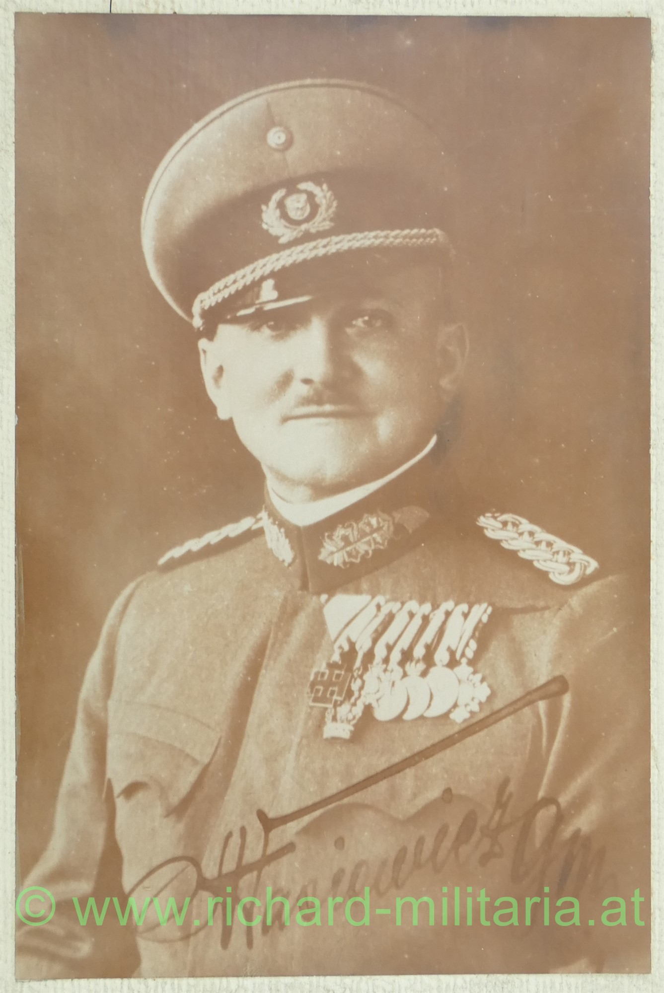 Generalmajor Orestes Adasiewic - Bundesstaat