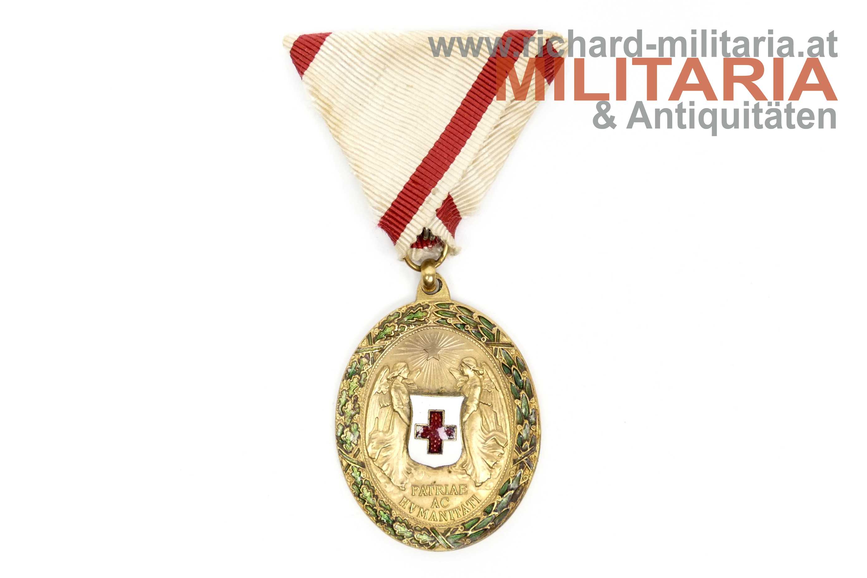 Rotes Kreuz - Bronzene Ehrenmedaille mit Kriegsdekoration