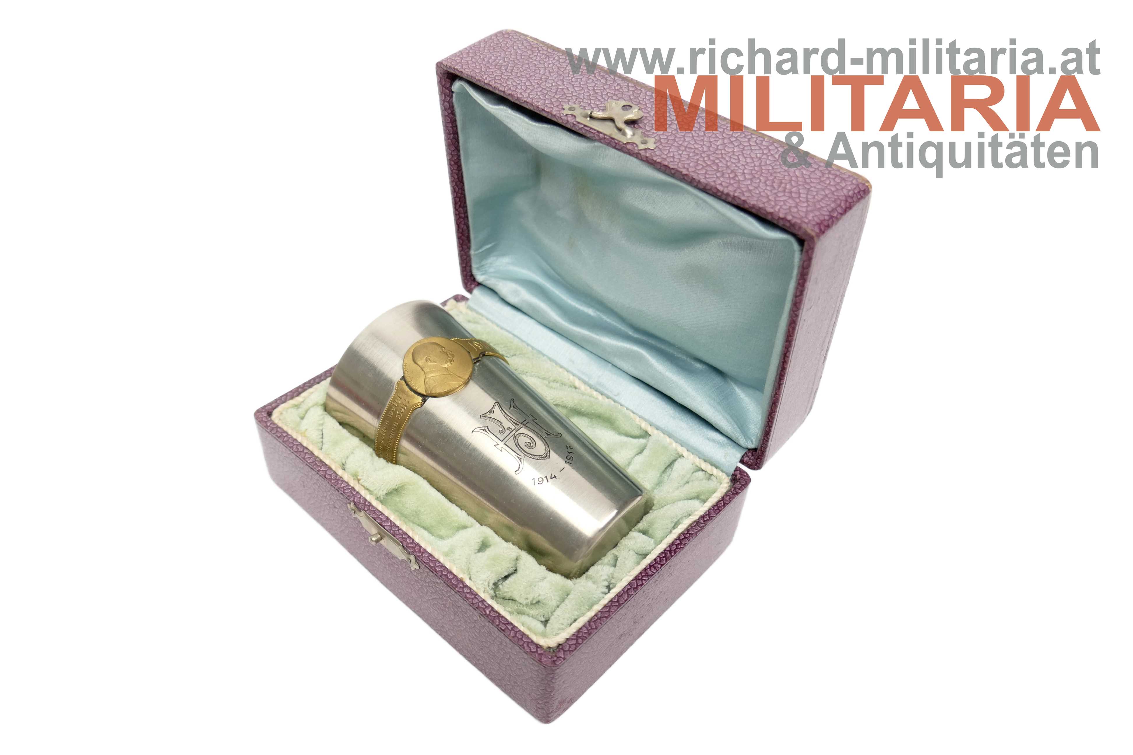 k.u.k. Kriegsbecher in Geschenketui - gewidmet