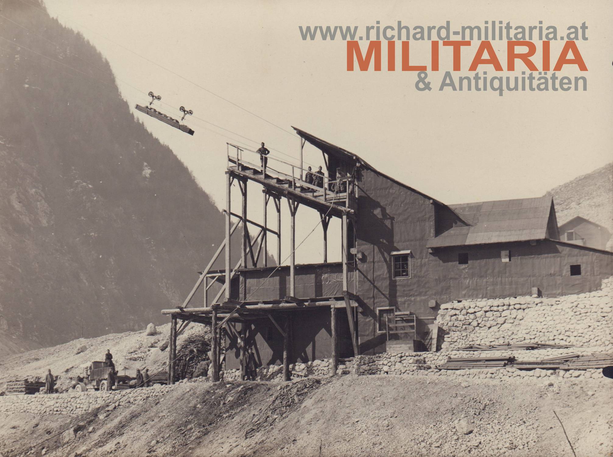 k.u.k. Foto - Talstation der Seilbahn auf Golubar Planina - 1916