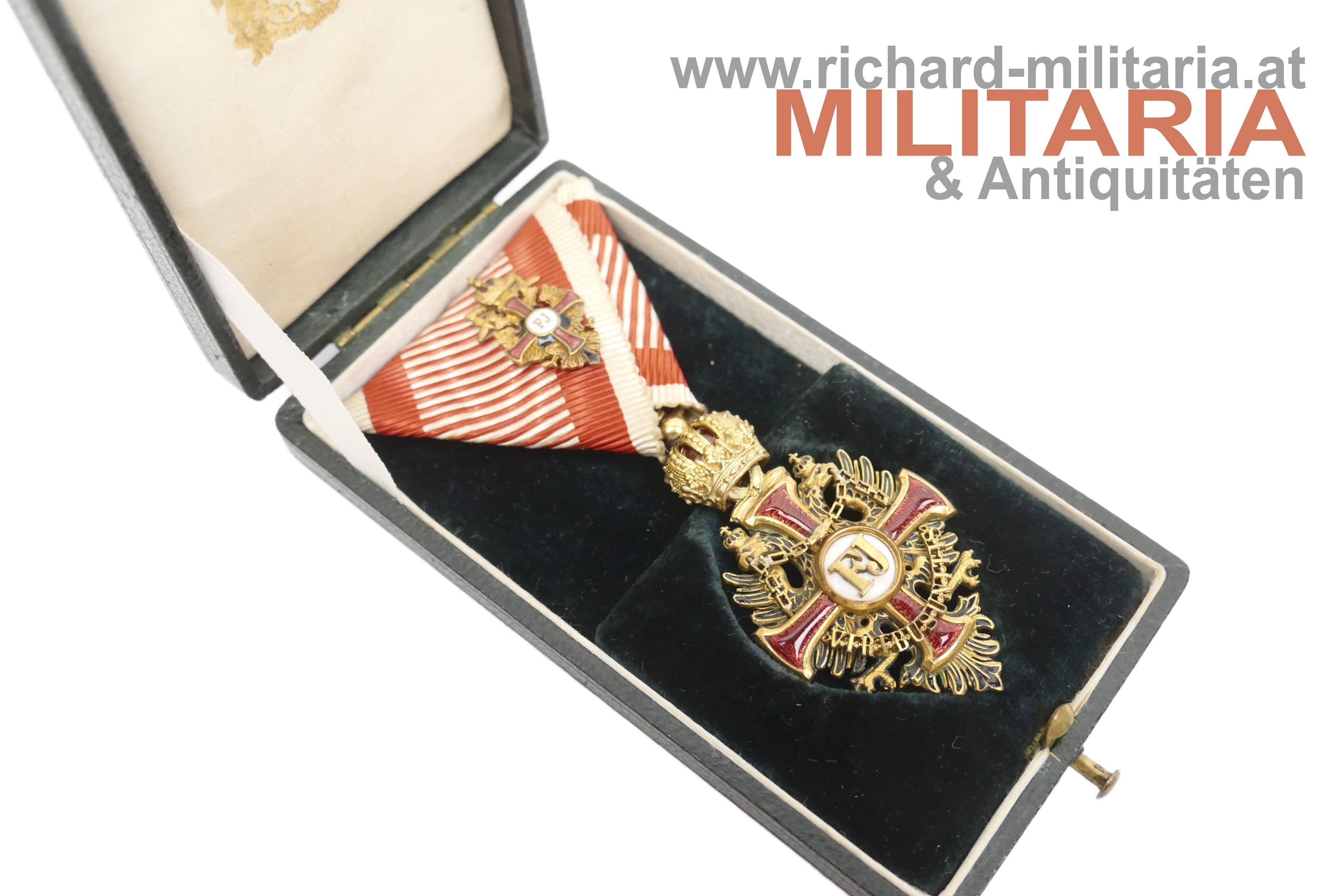 k.u.k. Franz Joseph-Orden Ritterkreuz + Kleindekoration Komtur + Schw. im Etui
