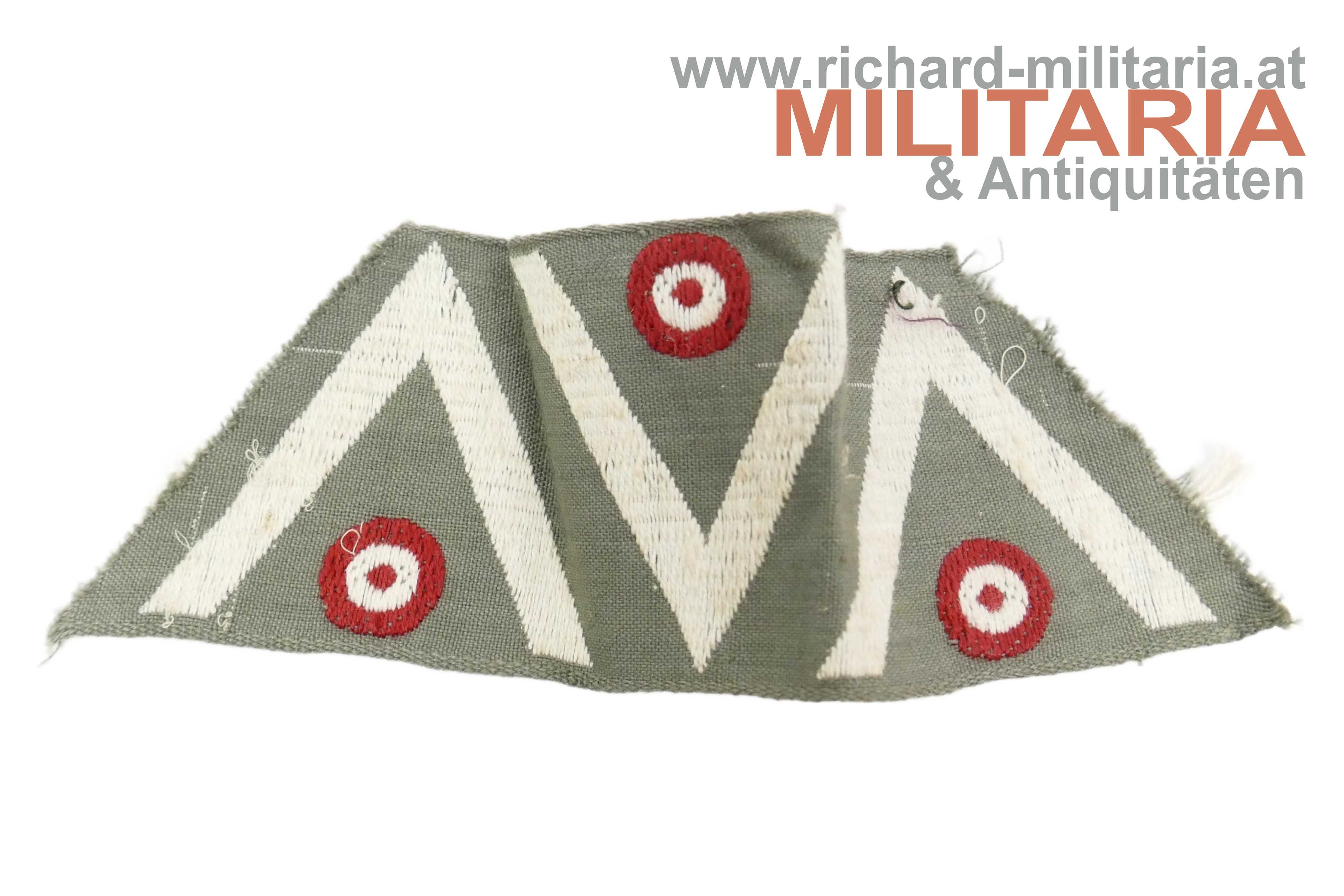 ÖBH Ärmeldienstgradabzeichen für Gefreiter der Panzertruppe (1957)