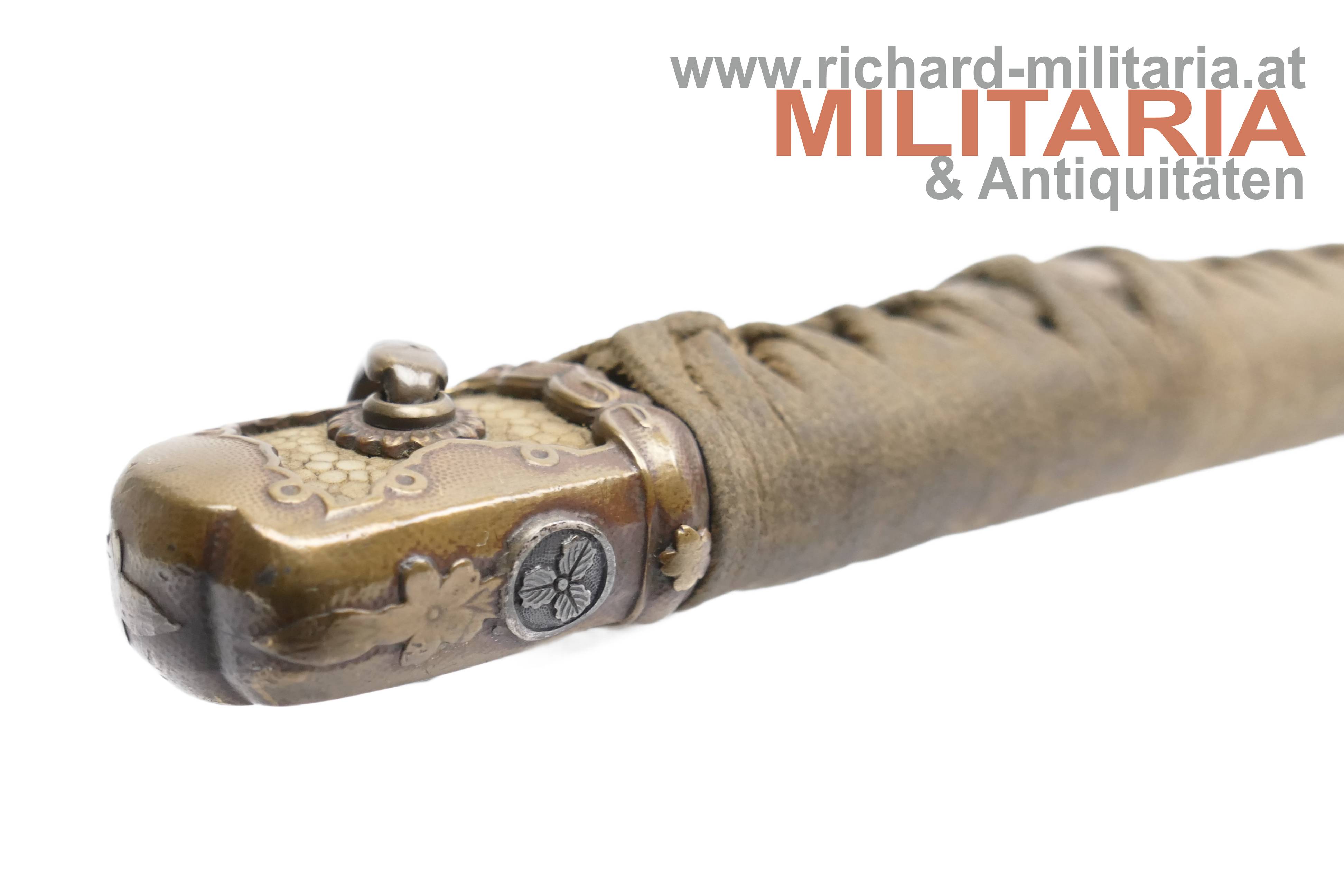 kaiserliches Japan - Armee-Katana mit mon - "1 Million Yen"