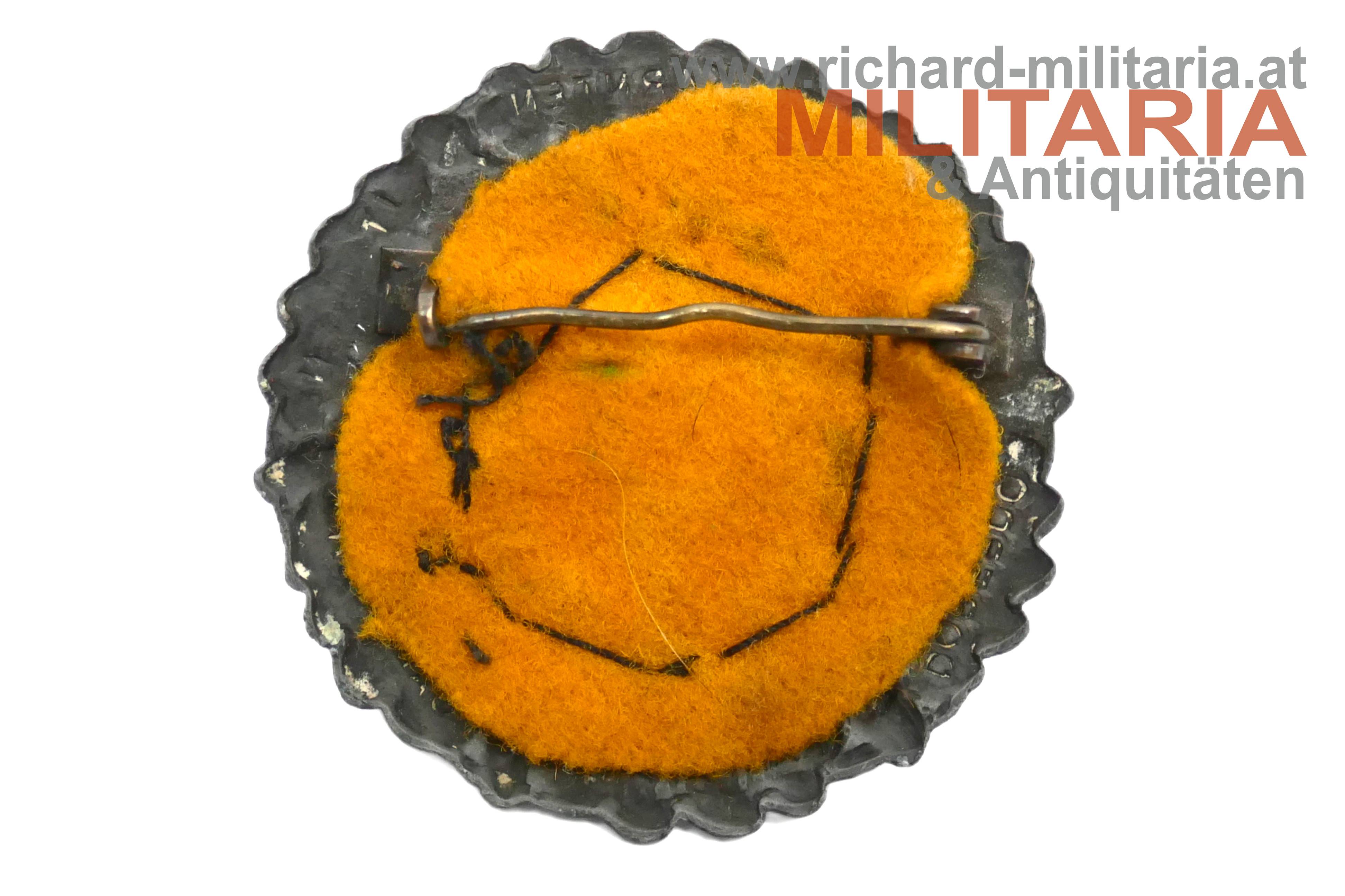 k.u.k. Kappenabzeichen - Infanterie Regiment Nr. 27 - IR27 