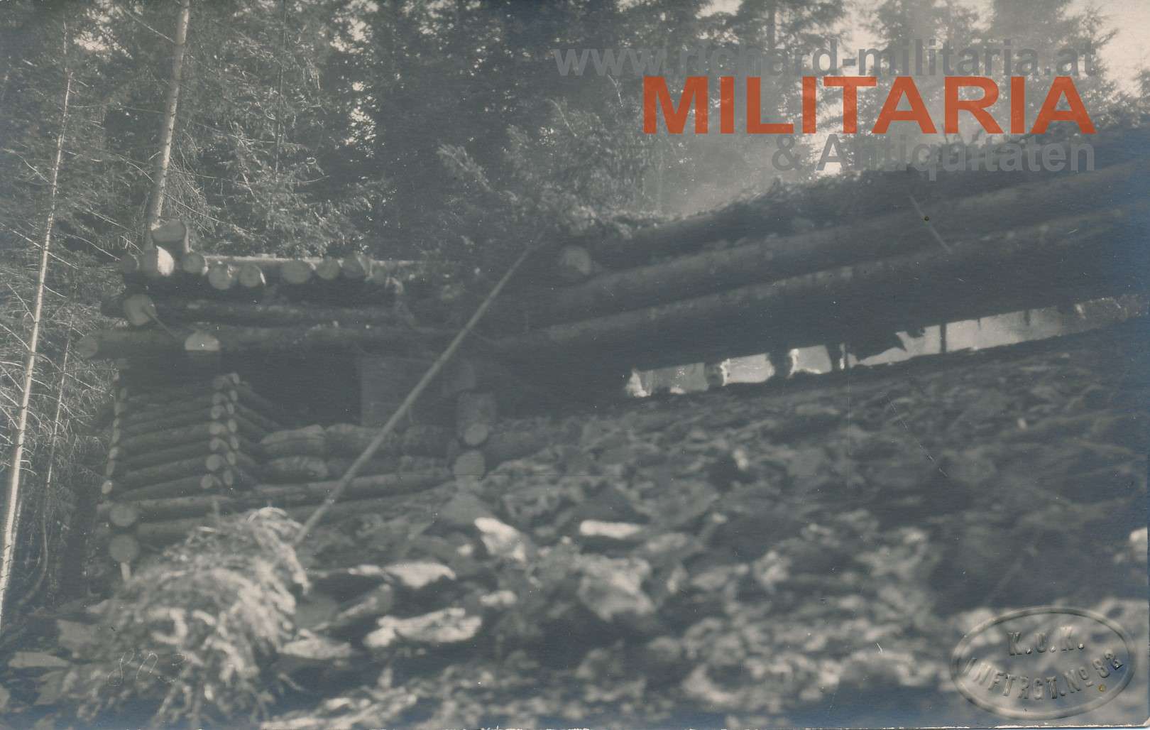 k.u.k. Foto - "Blockhaus Nr. 14 im Walde westlich Mgr. Casinului Juni 1917" Galizien IR 82
