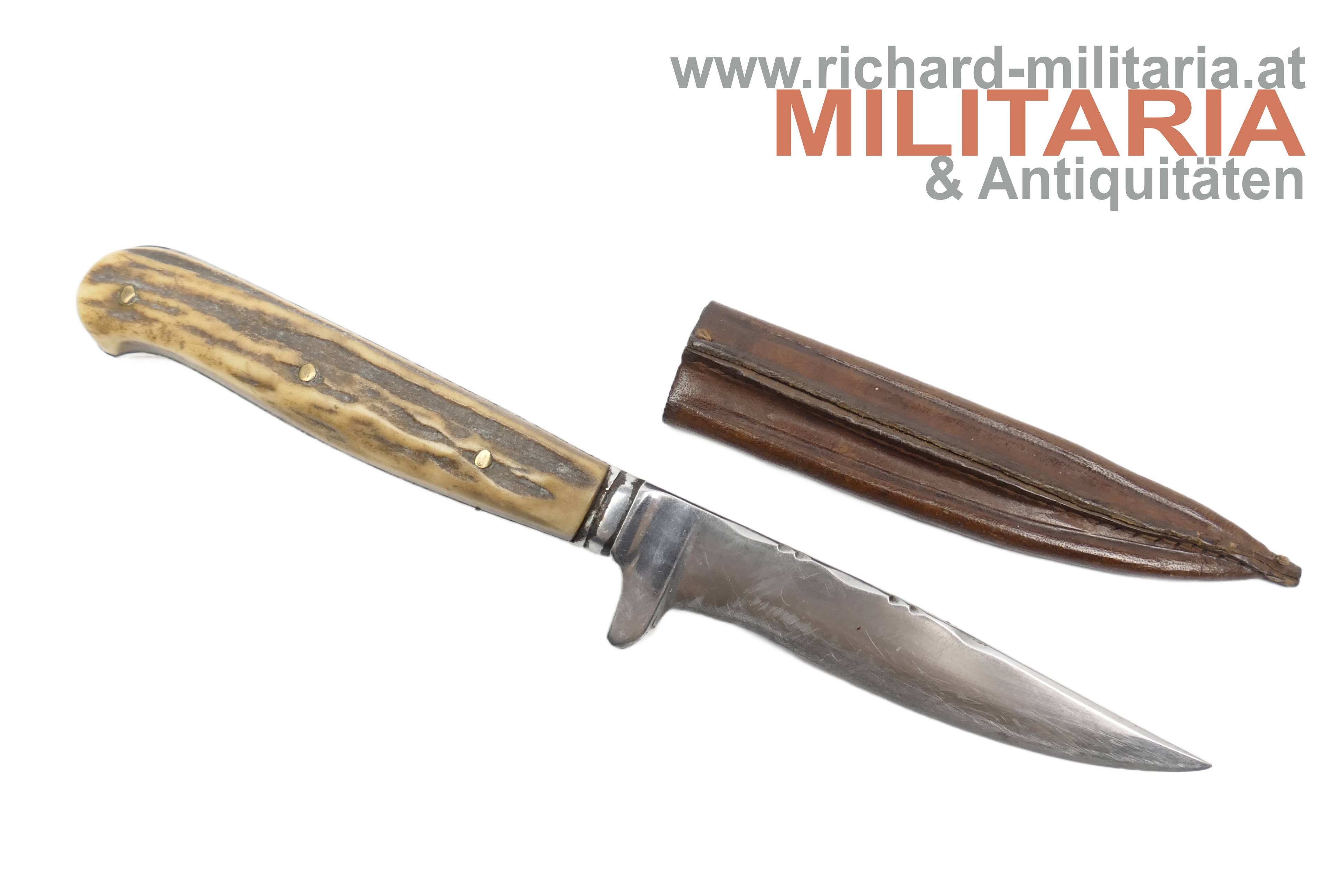 Jagdnicker mit Lederscheide