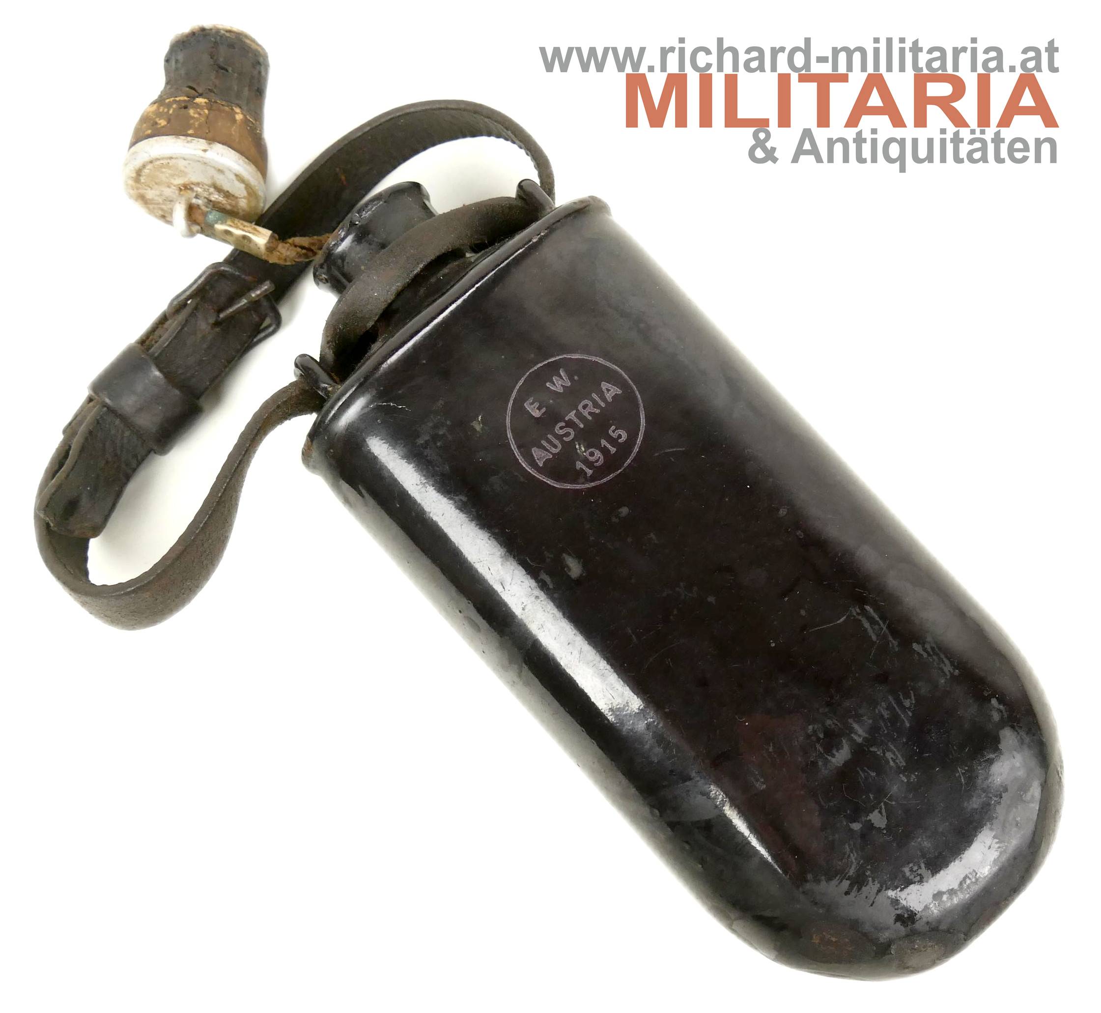 k.u.k. Feldflasche - schwarz emailliert 