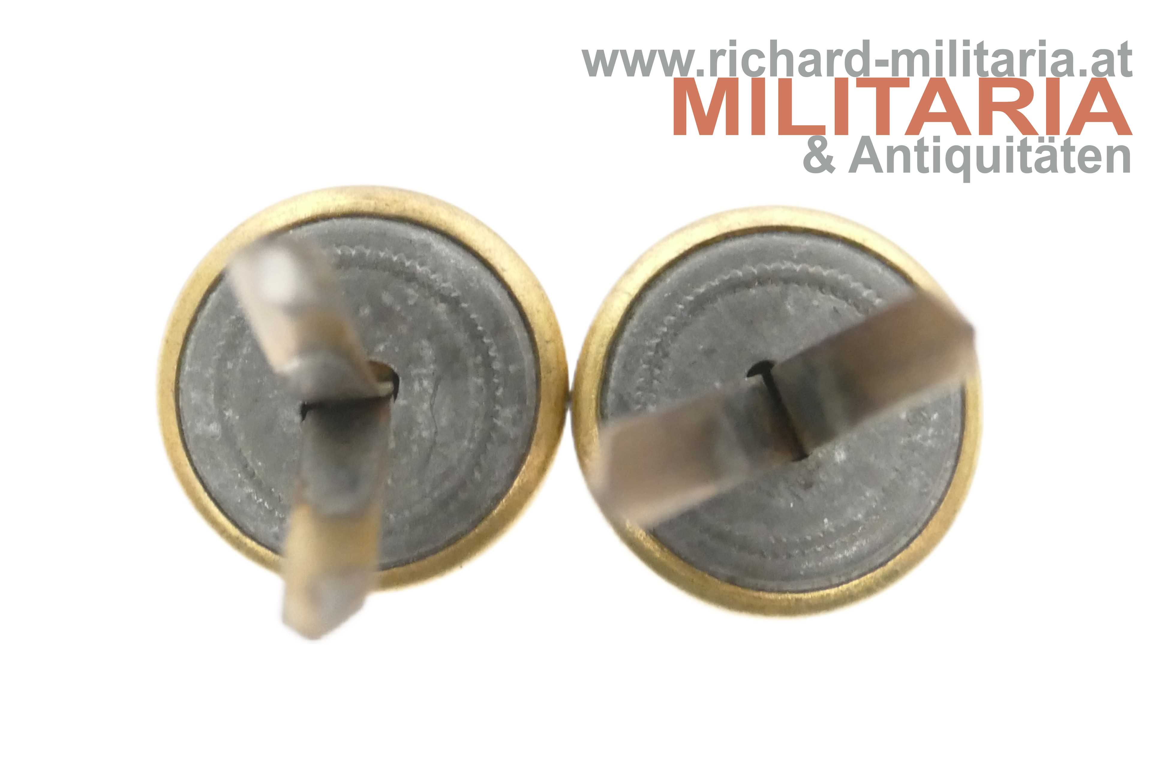 k.u.k. Kappenknöpfe IR 10