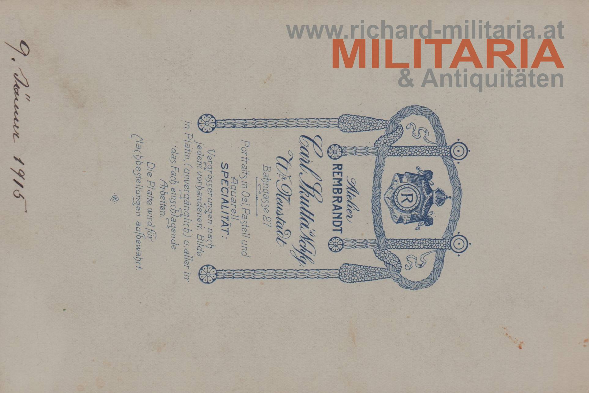 k.u.k. Hartkartonfoto - Infanterie-Oberleutnant mit Frau und Kind in Uniform