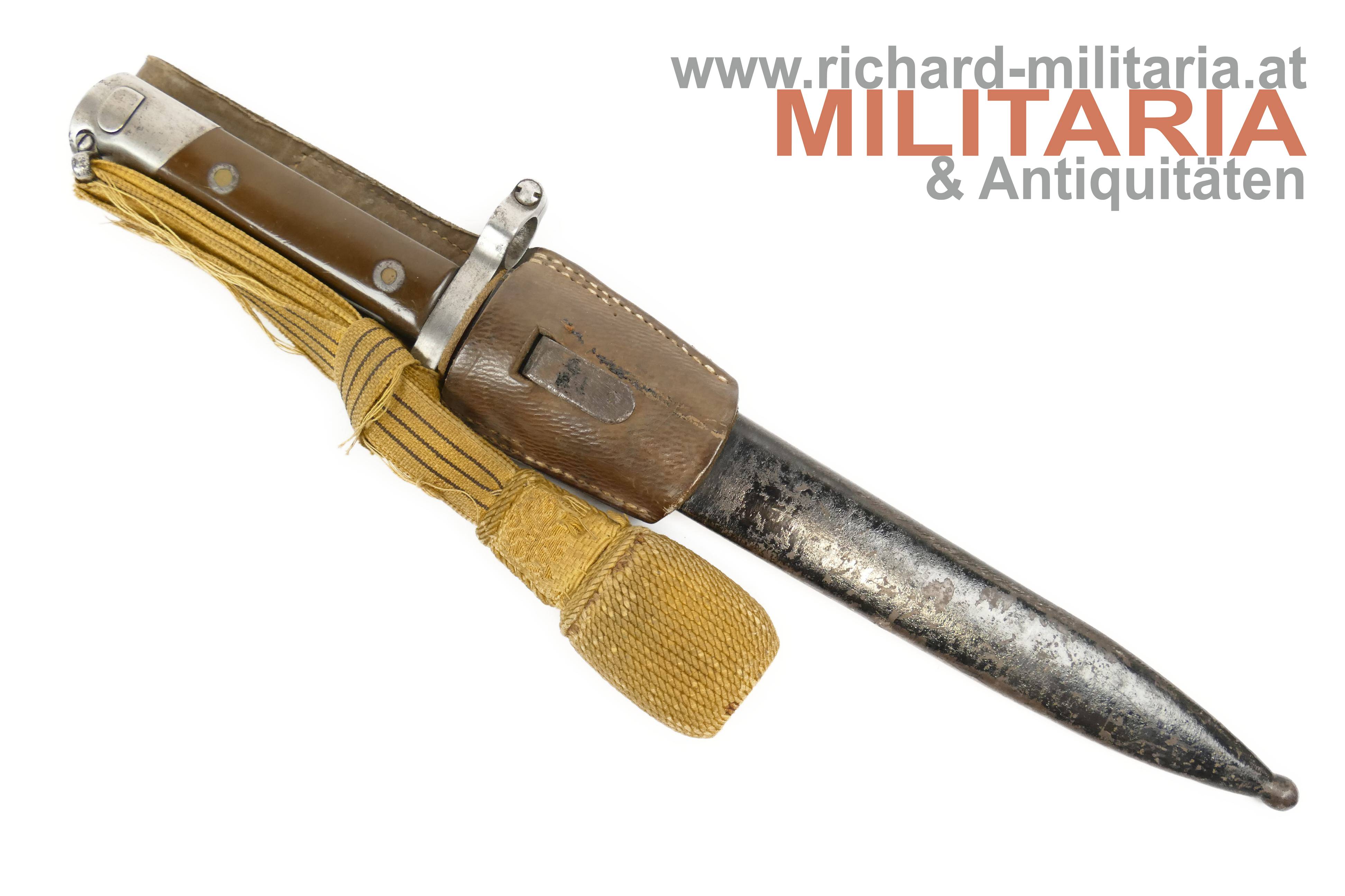 k.u.k. Messerbajonett M88/90 - Unteroffizier - Bakelitgriffschalen