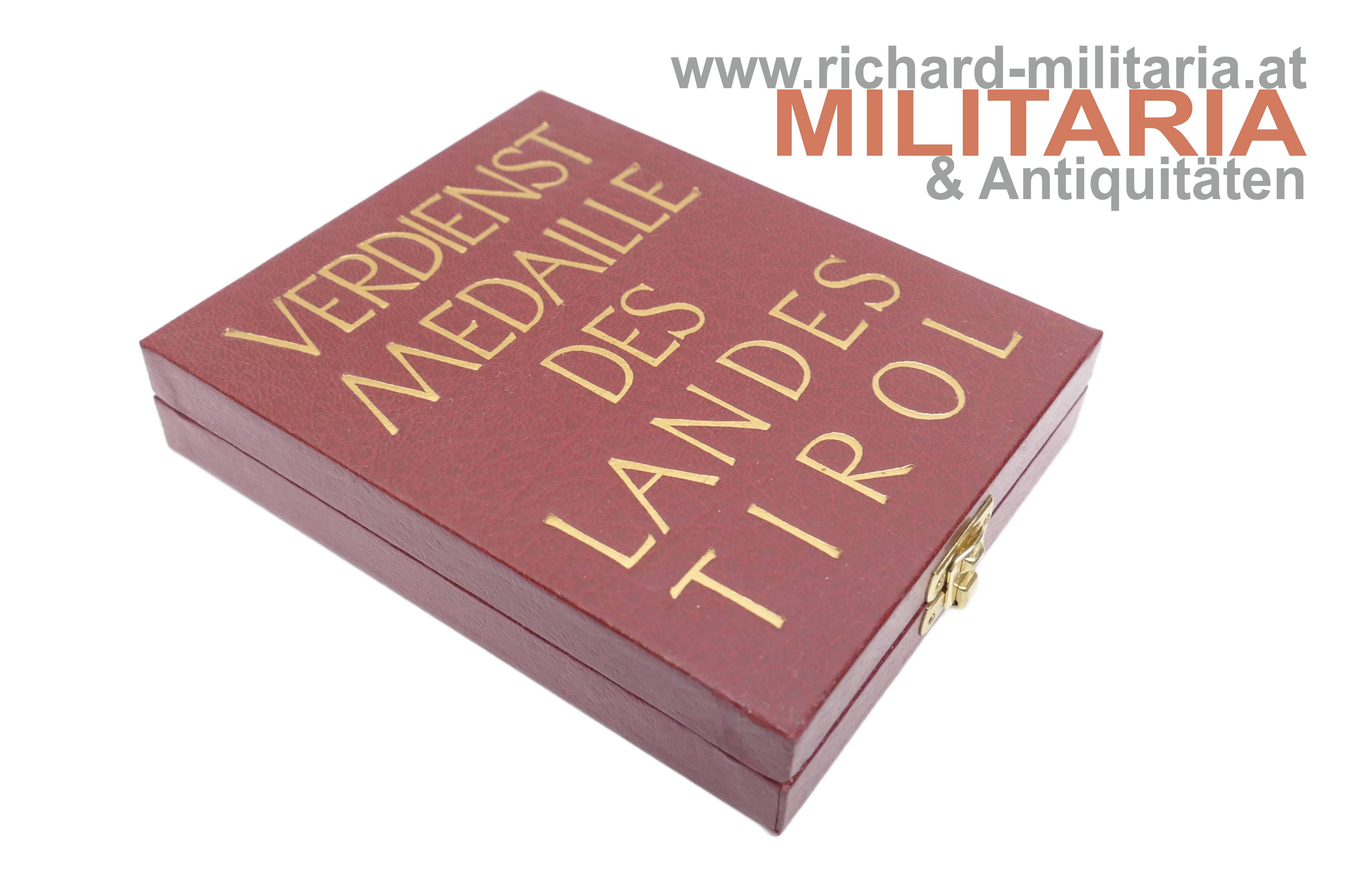 Verdienstmedaille des Landes Tirol mit Etui