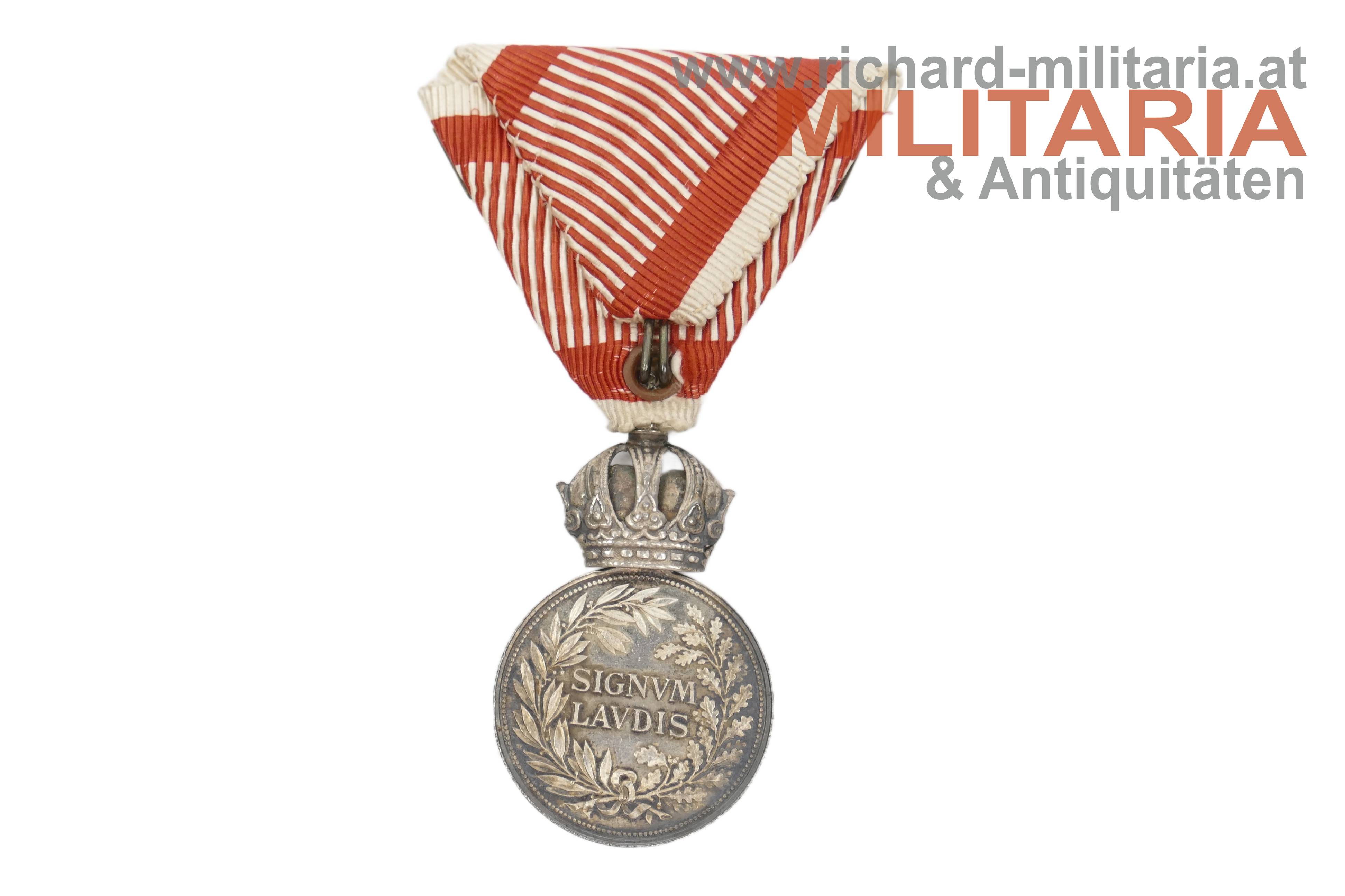 k.u.k. Silberne Militärverdienstmedaille FJ1 mit Wiederholungsspange und Schwerter - HUW