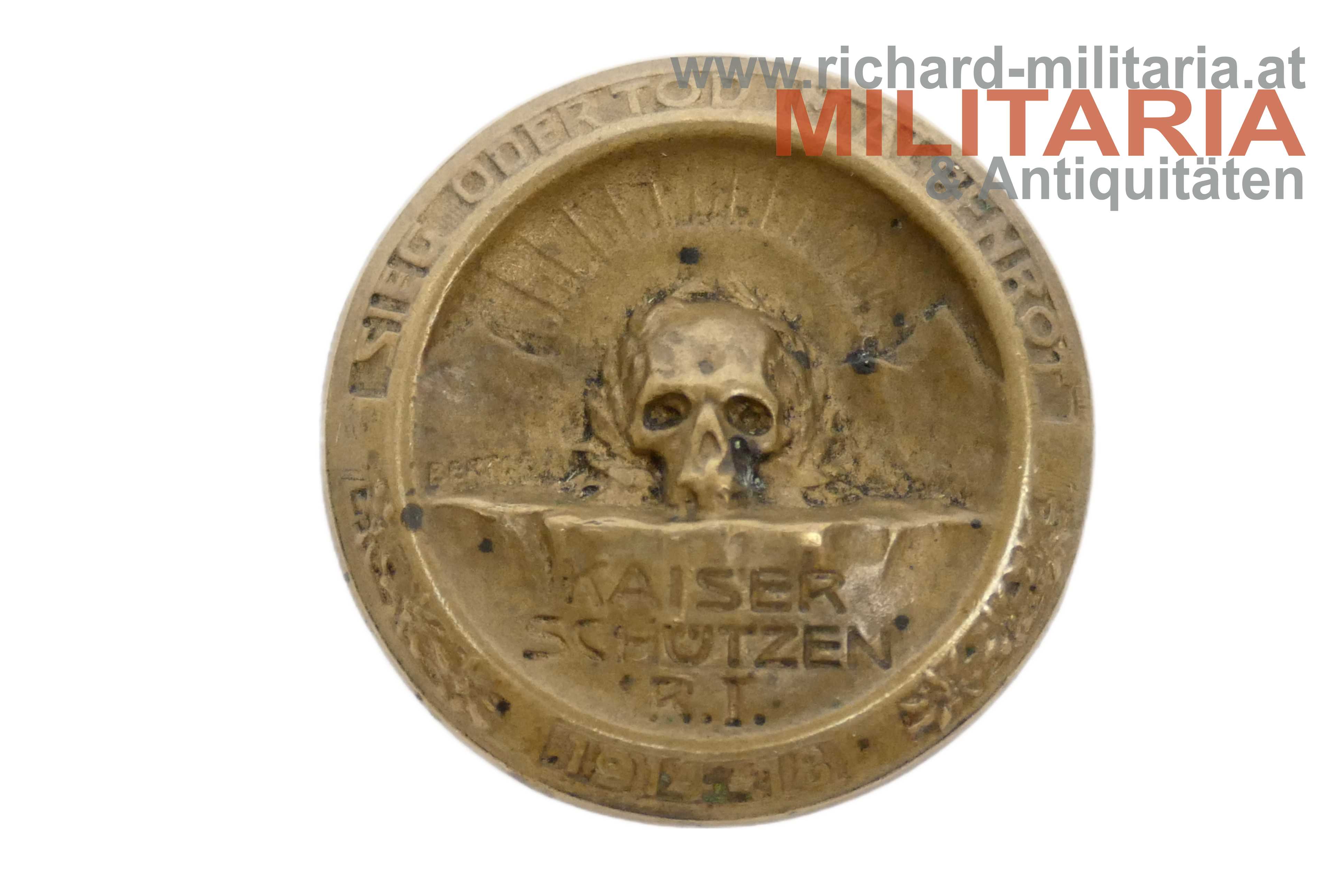 k.u.k. Kappenabzeichen Kaiserschützen Regt I "Sieg oder Tod im Alpenrot" 1914-1918