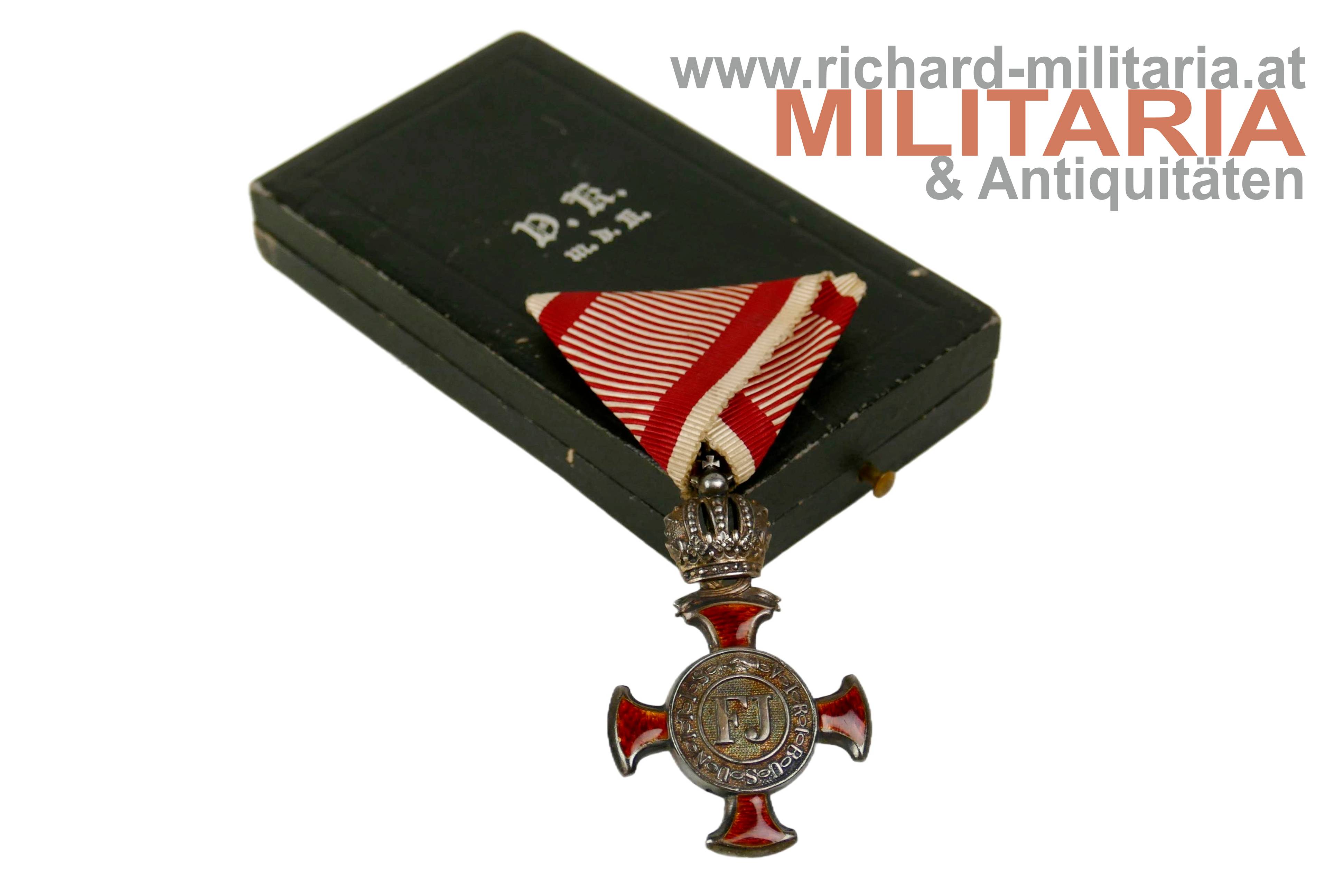 k.u.k. Silbernes Verdienstkreuz m.d.K. mit Etui - Karl Fleischhacker