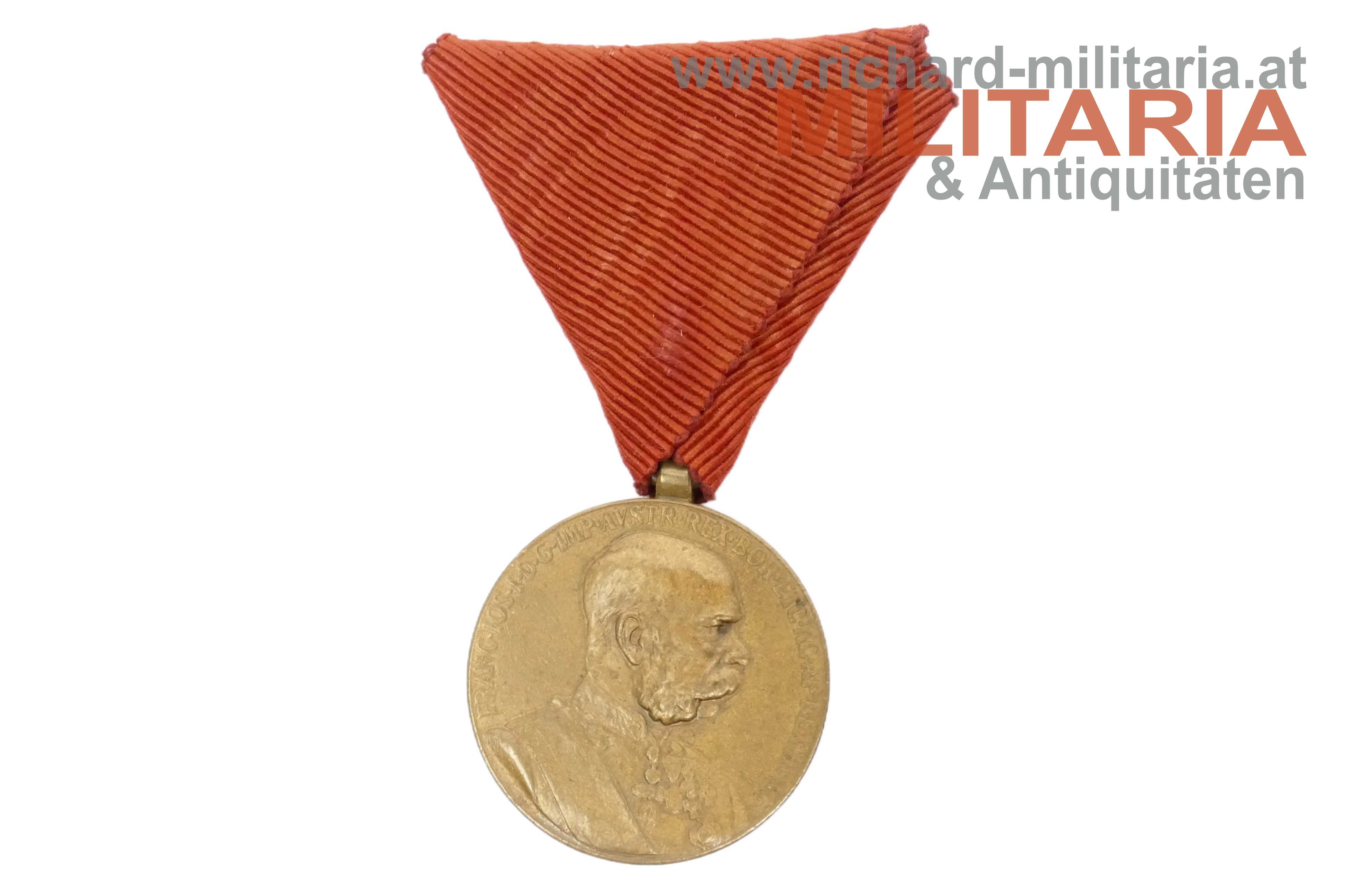 k.u.k. Bronzene Jubiläums-Erinnerungsmedaille - Galalith-Einlage