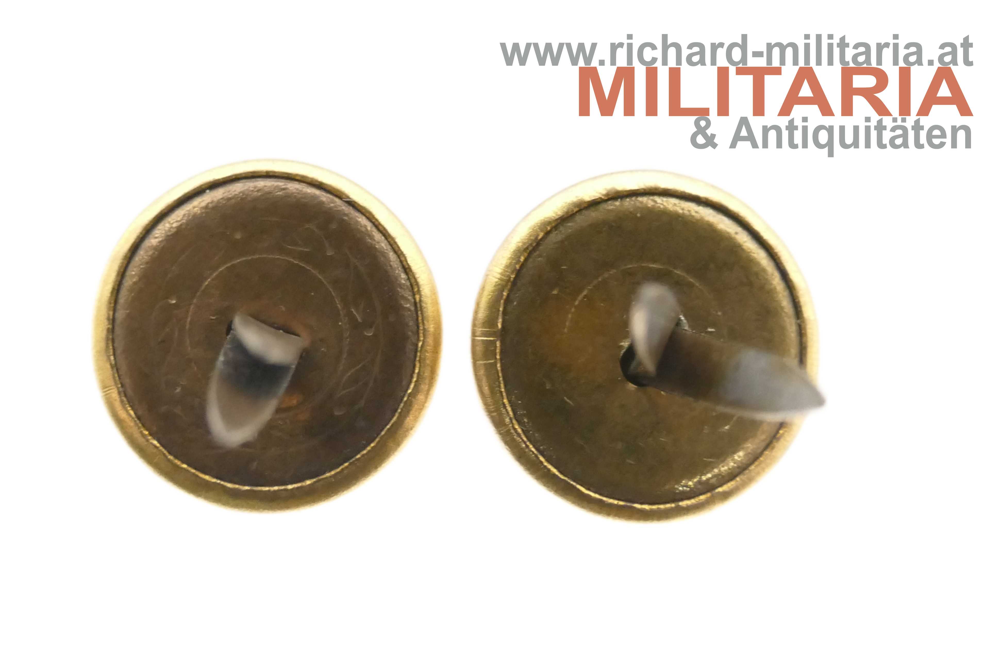 k.u.k. IR 20. - Paar Knöpfe für die Feldkappe / schwarze Kappe 