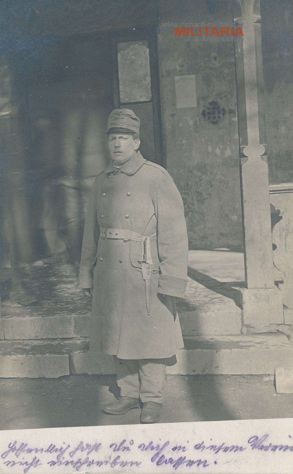 k.u.k. Soldat mit Leinenleibriemen und Not/Ersatzbajonett