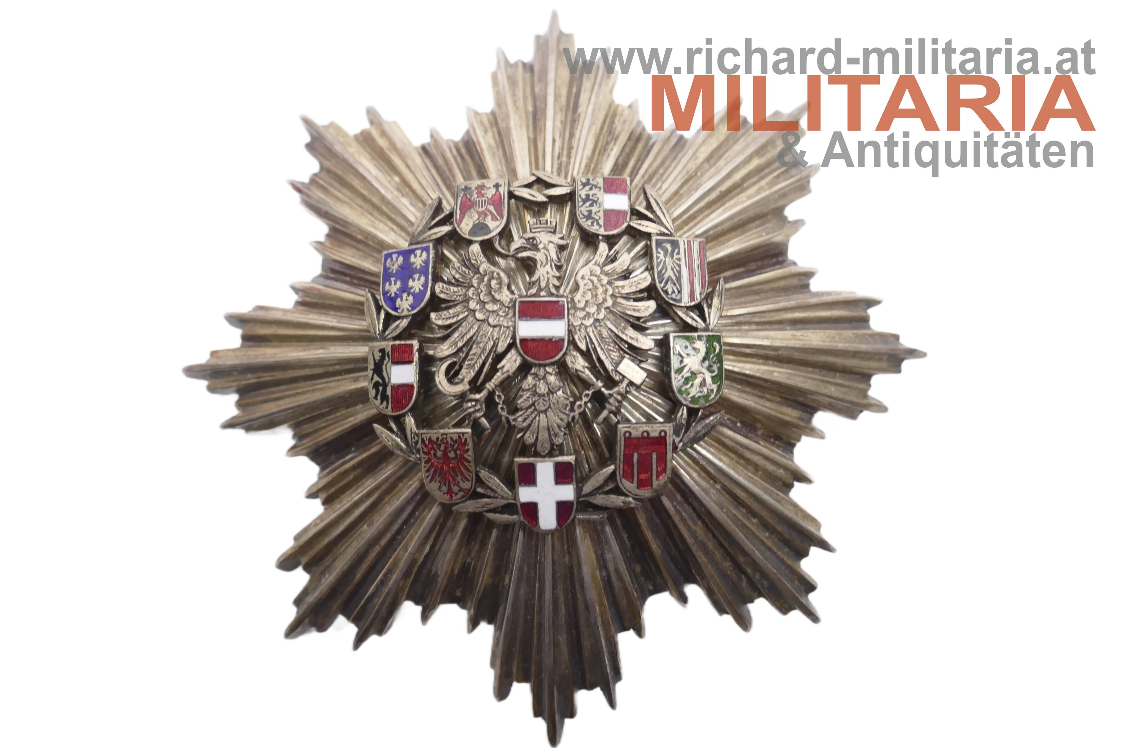 Großes Silbernes Ehrenzeichen am Bande f. Verdienste u. d. Republik Österreich