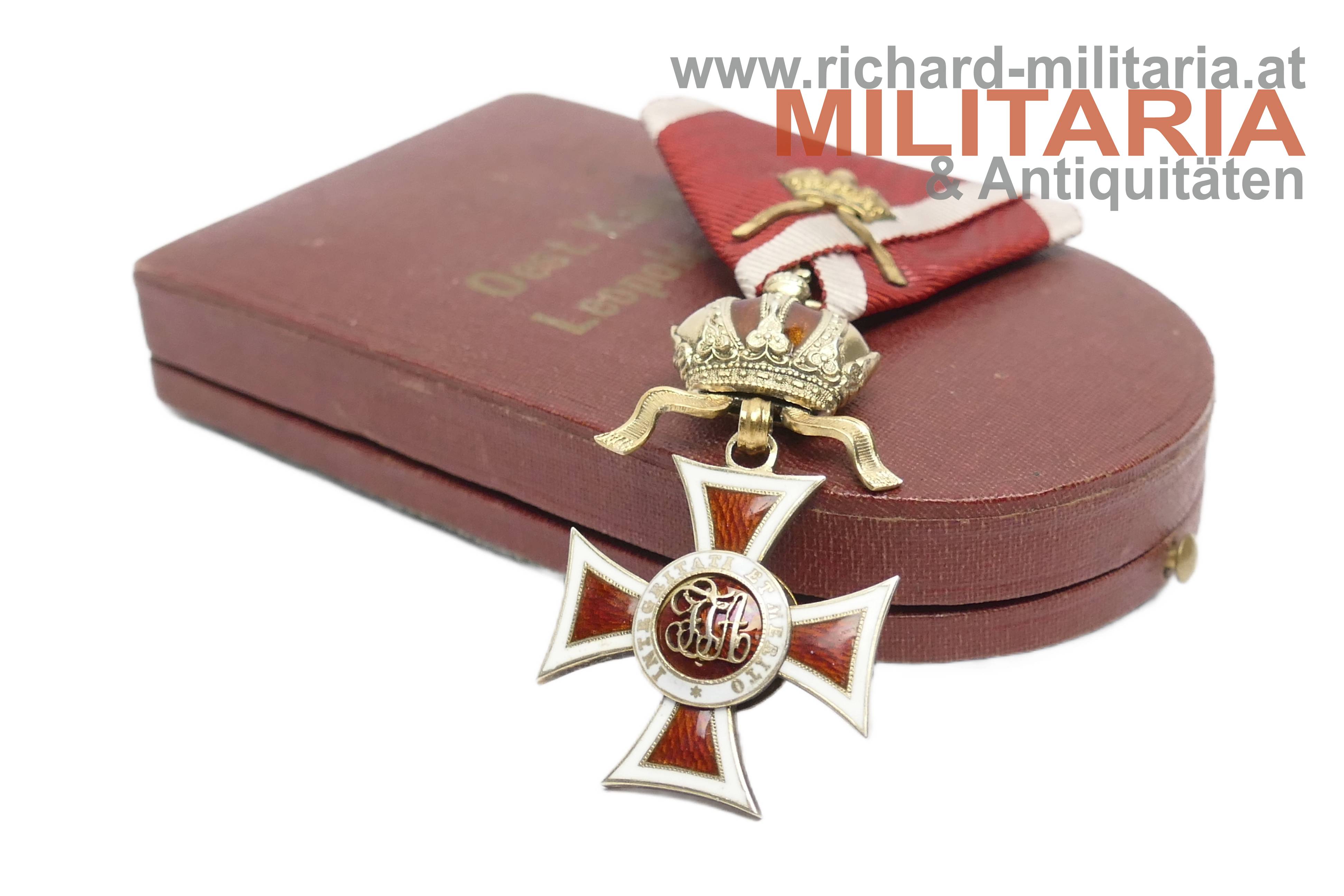 öster. kaiserl. Leopold Orden Ritterkreuz mit Kleindeko. Kommand. - Tiller-Etui - SILBER
