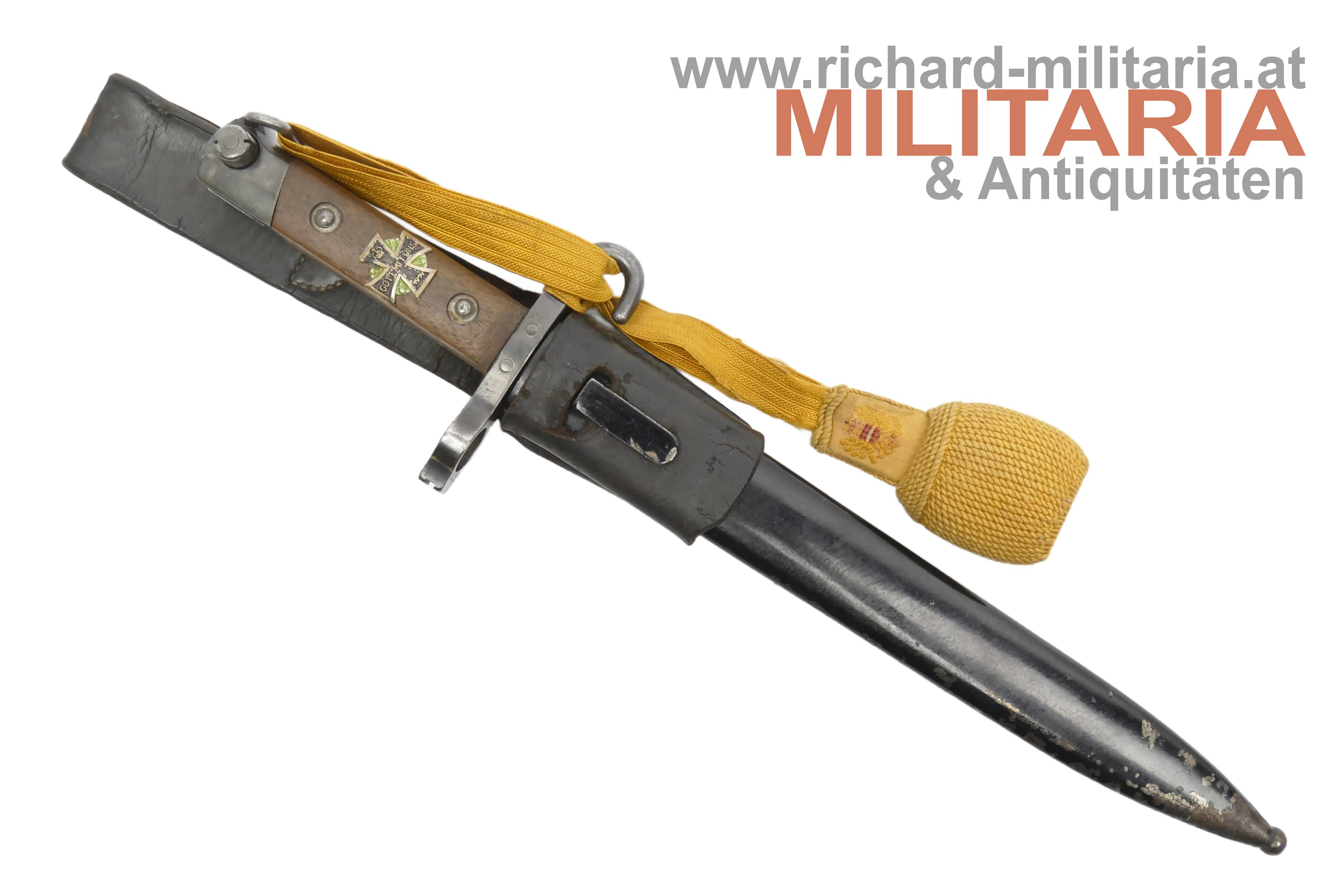 Österreich Messerbajonett M1895 mit Griffauflage "Gott mit uns 1914"