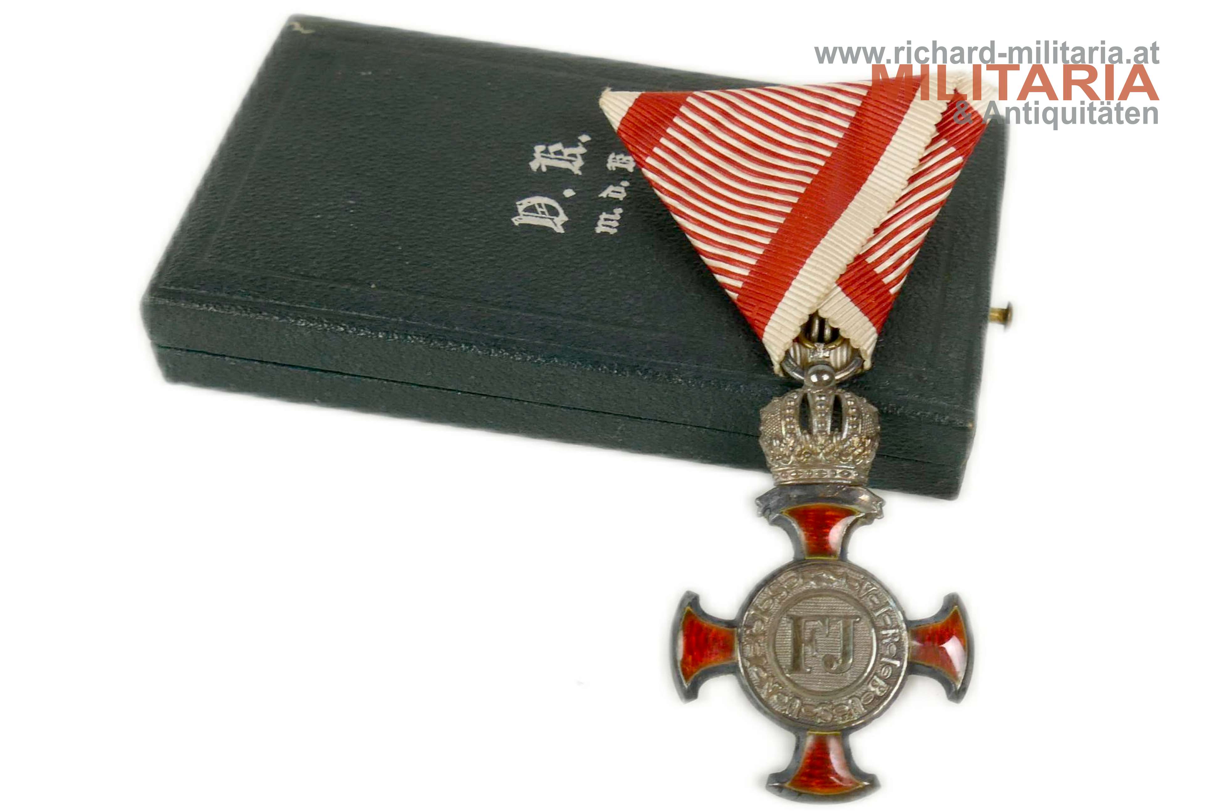 k.u.k. silbernes Verdienstkreuz m.d.K. im Etui - Mayer