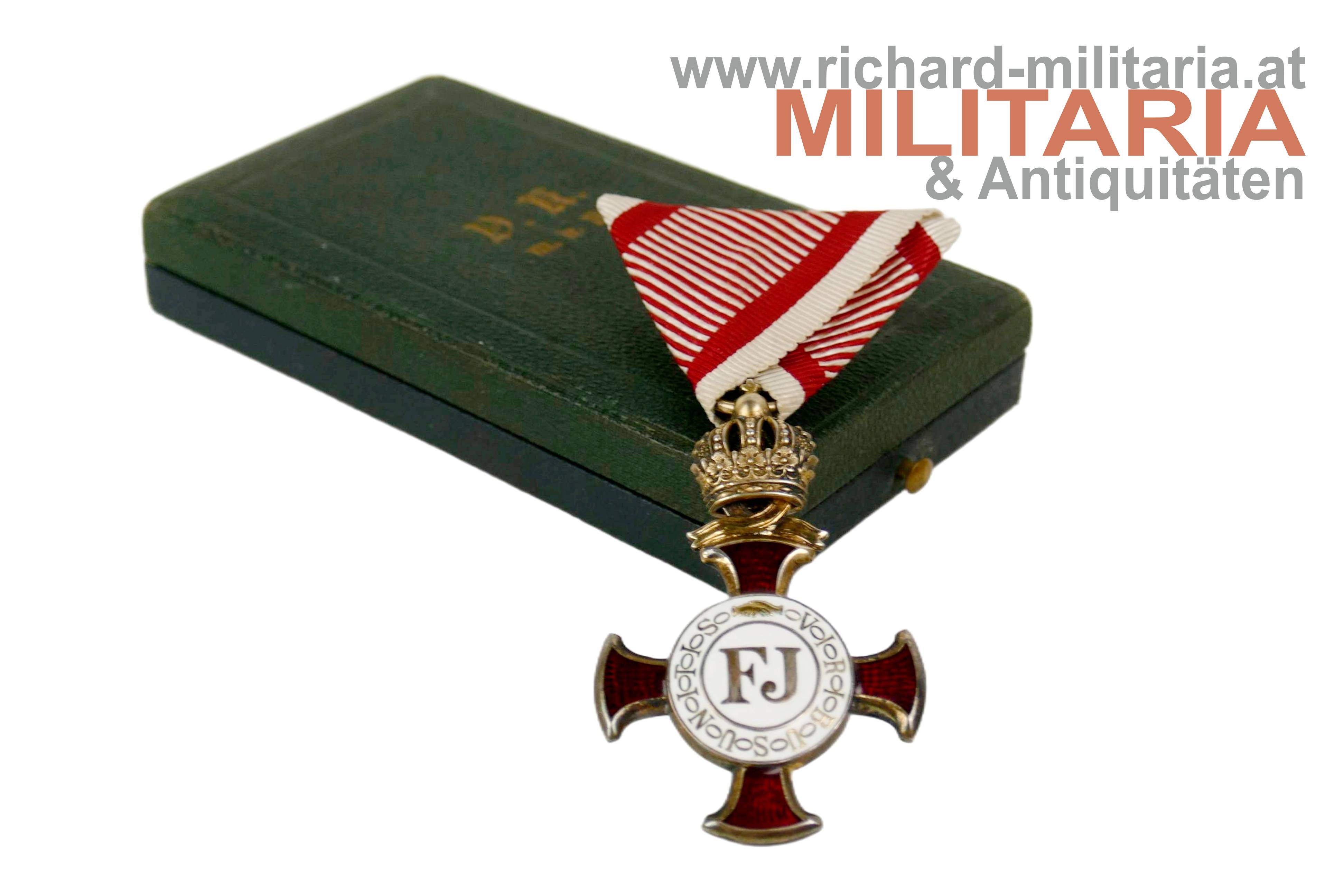 k.u.k. Goldenes Verdienstkreuz m.d.K. - emaillierte Variante - HUW