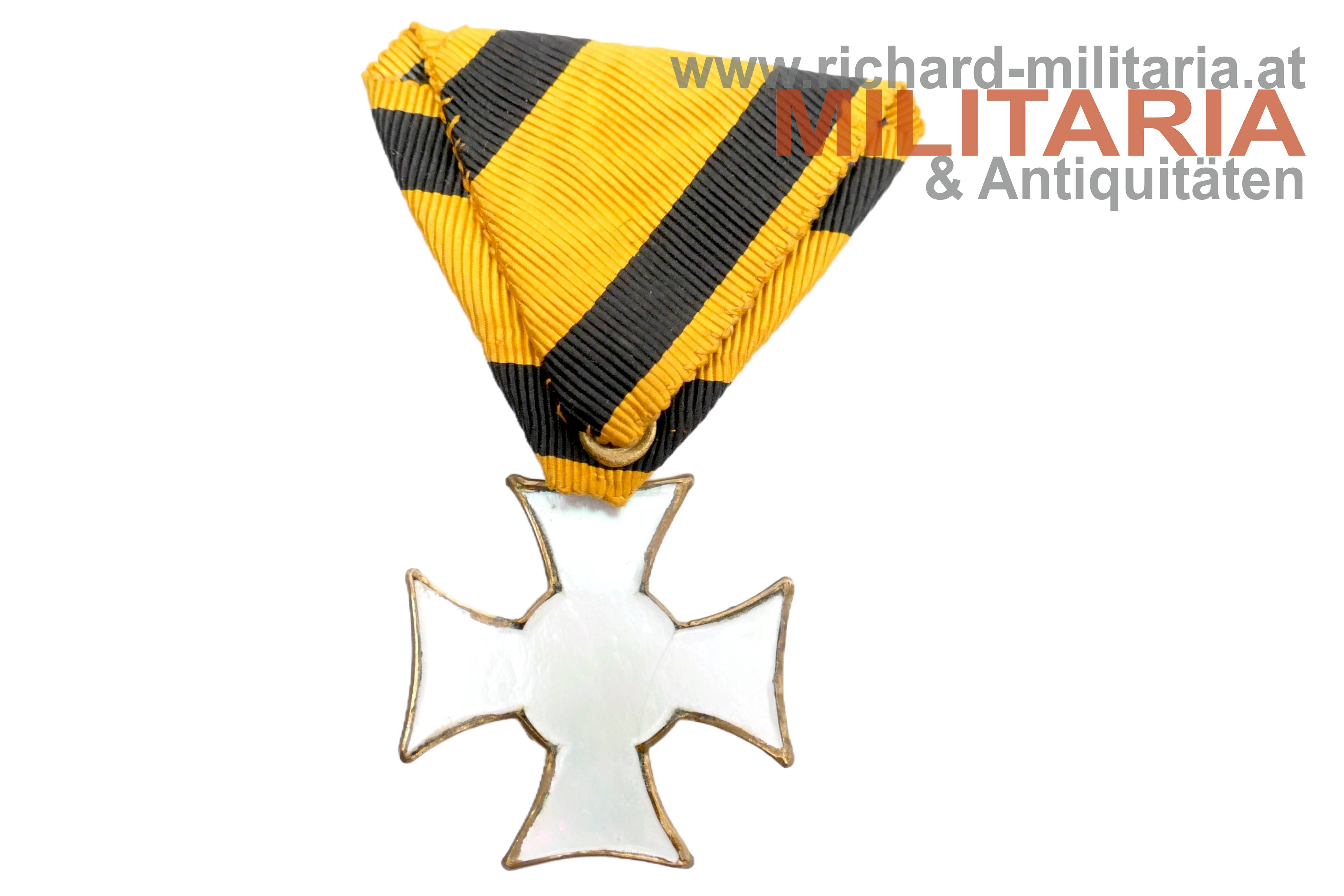 k.u.k. Militärdienstzeichen 3. Klasse für Offiziere - Perlmutteinlage