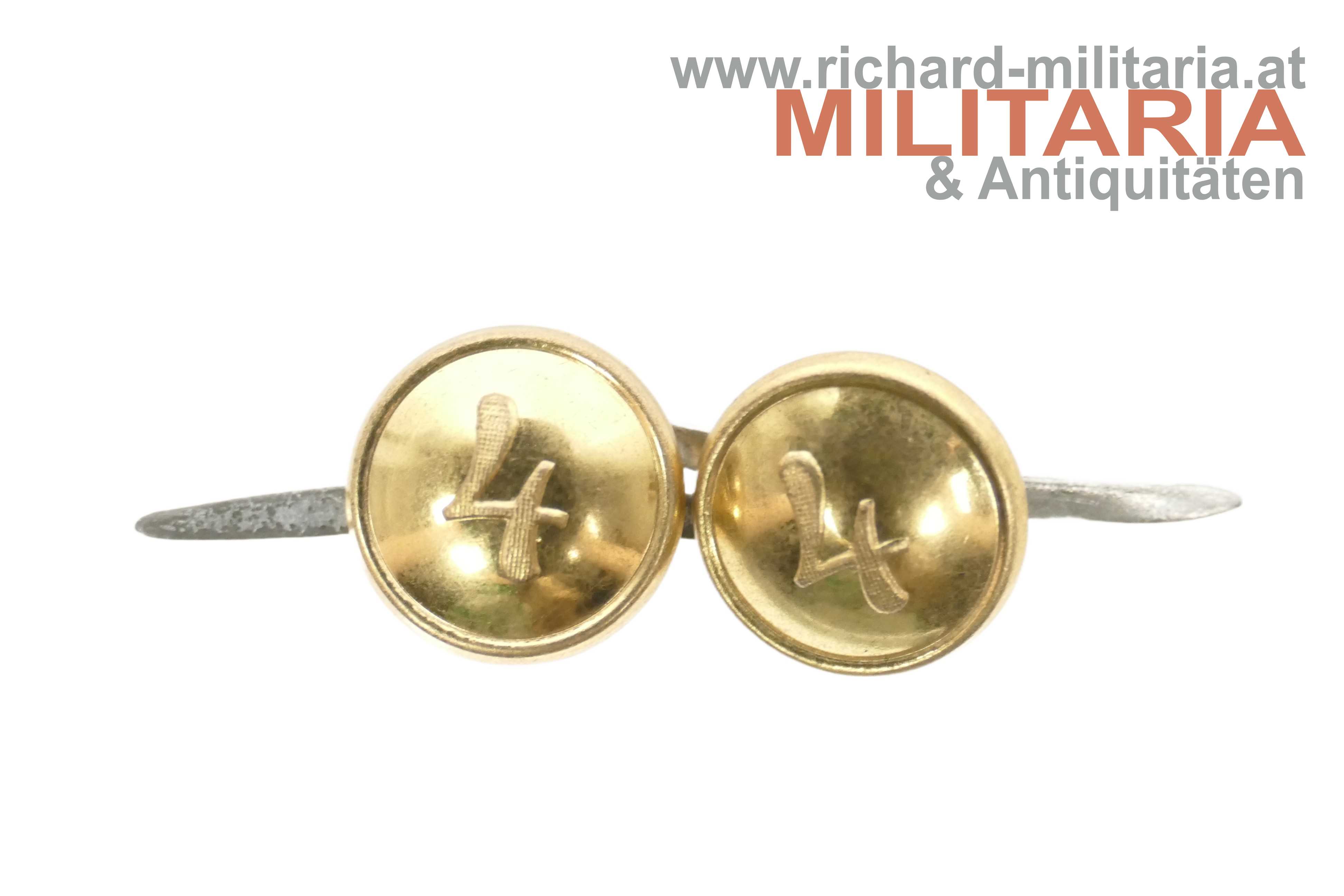 k.u.k. Kappenknöpfe IR 4