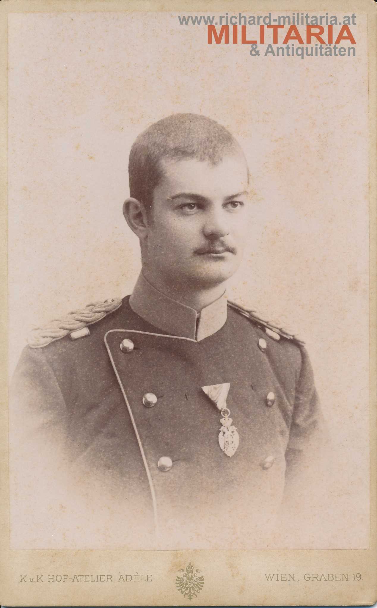 k.u.k. Hartkartonfoto - König Alexander I. von Serbien