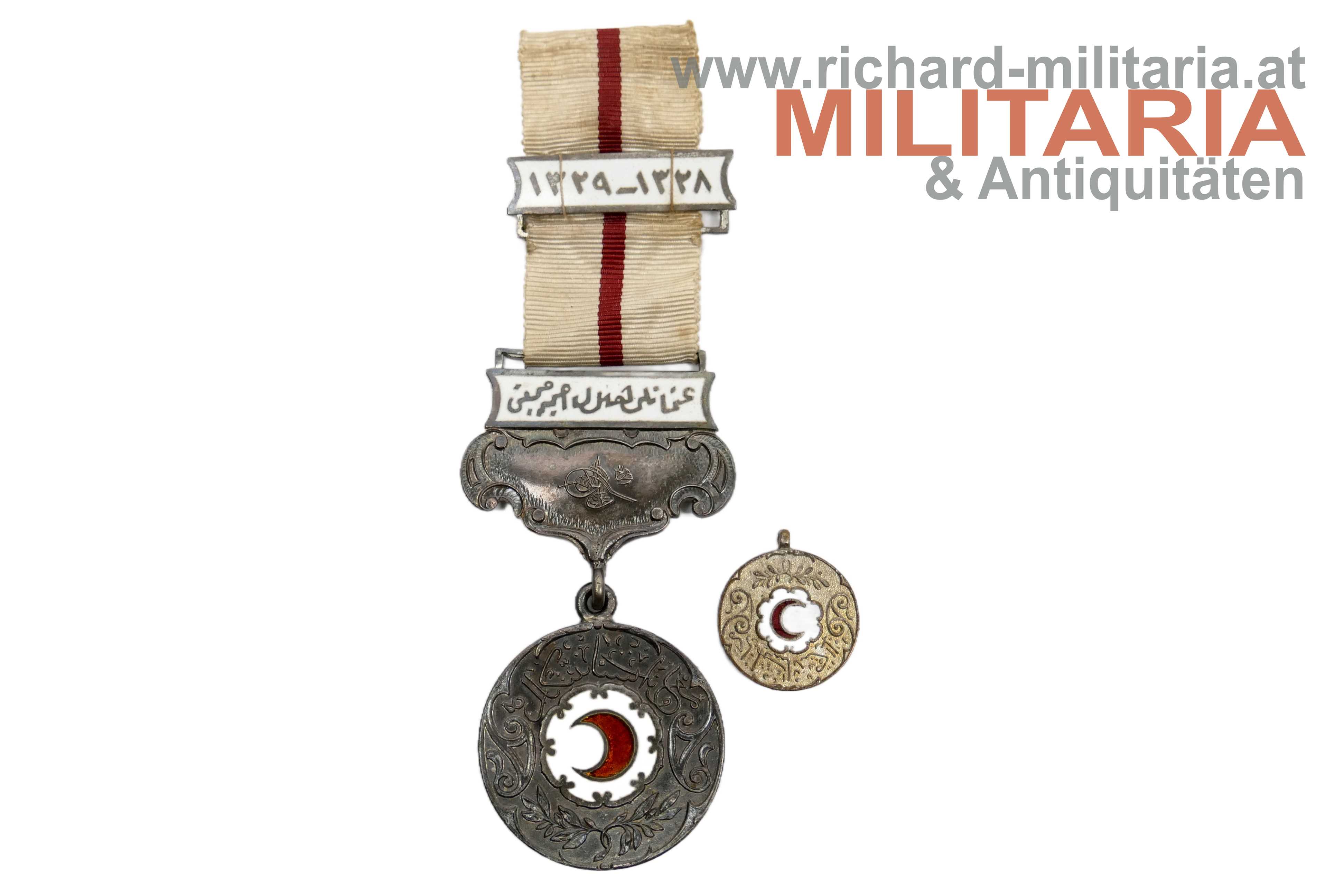 Türkei - Silberne Verdienstmedaille vom Roten Halbmond mit Etui