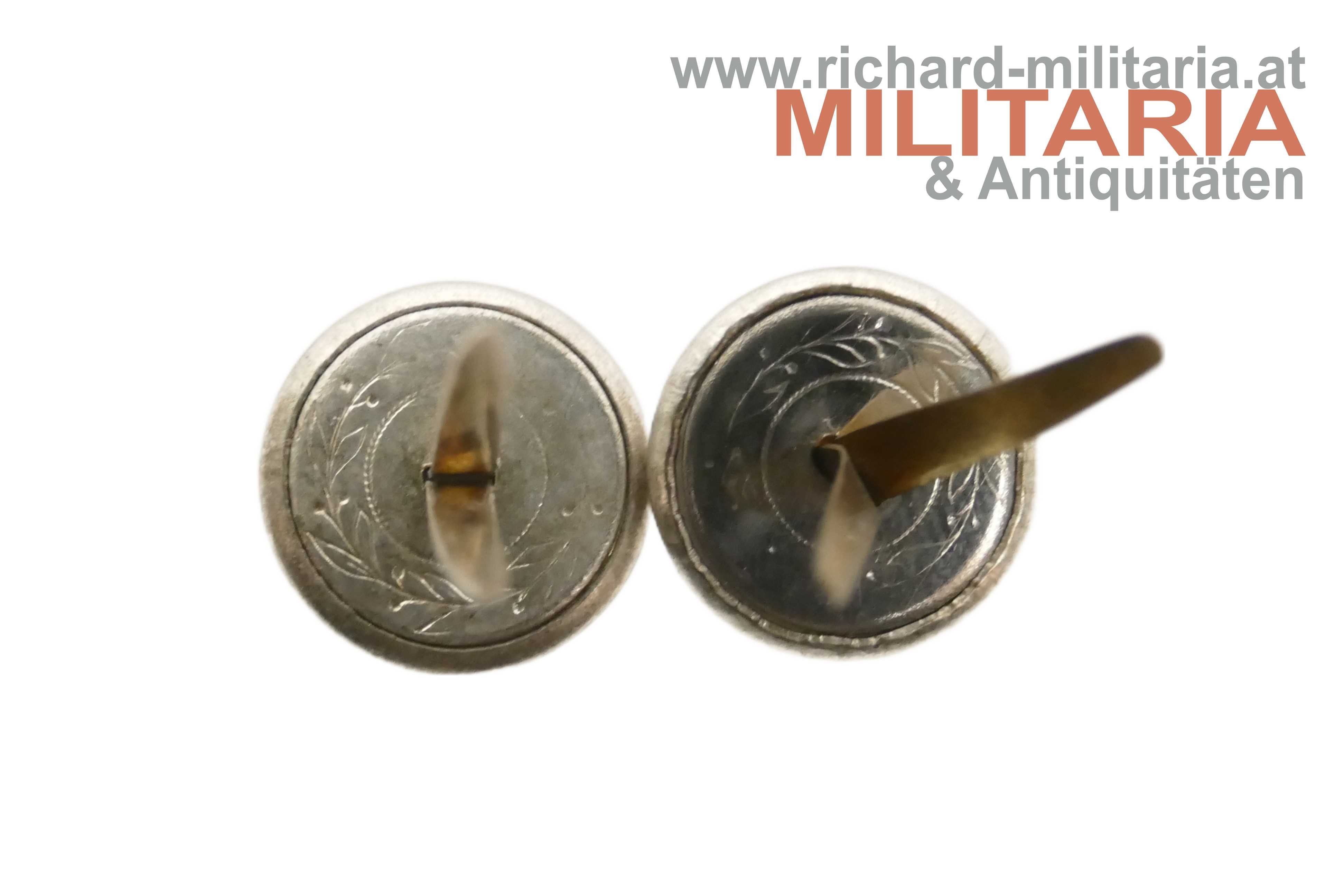 k.u.k. Kappenknöpfe Ldw.IR 17