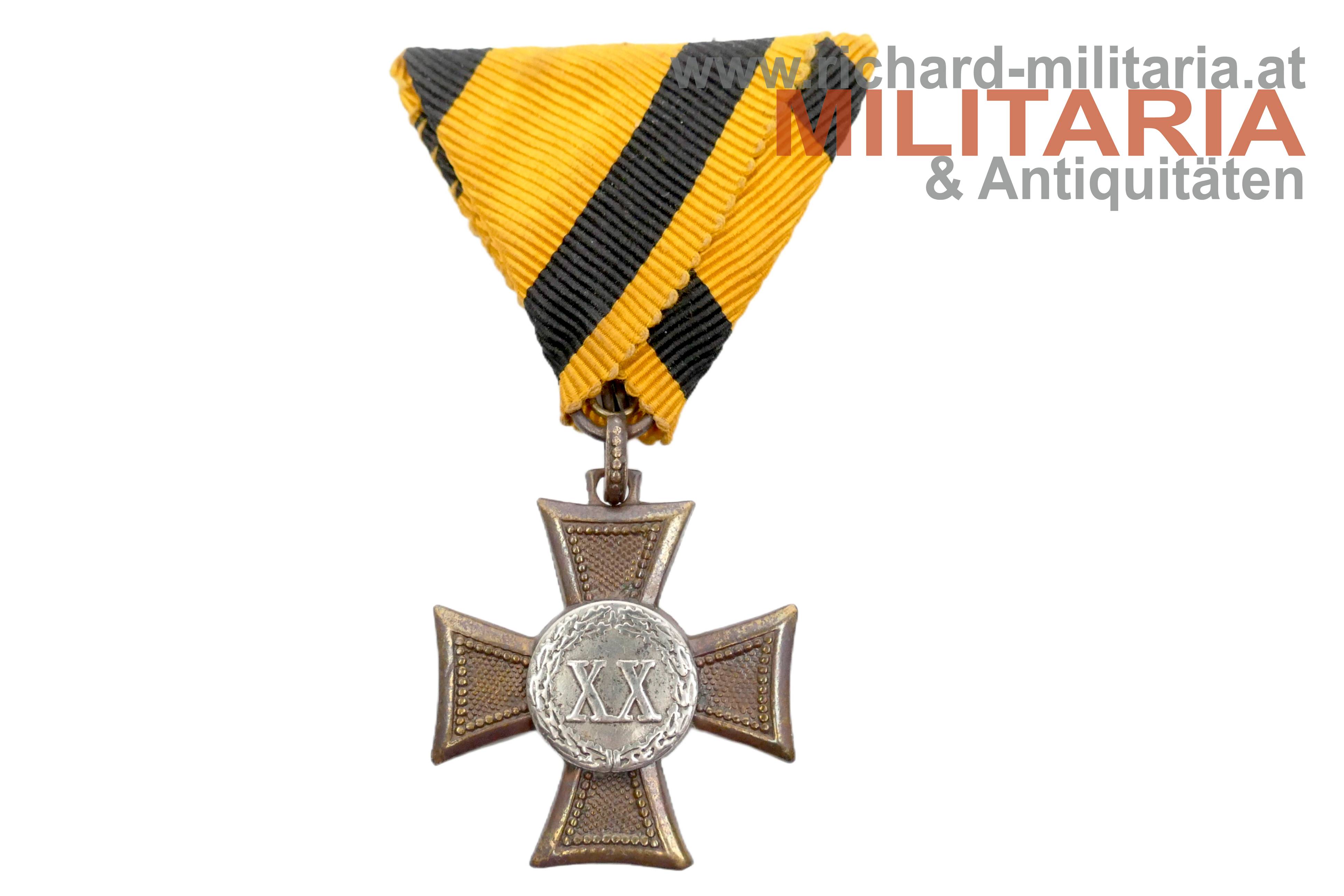 k.u.k. Militärdienstzeichen Mannschaft 1. Klasse "XX" (20 Jahre) - Bandring-Variante