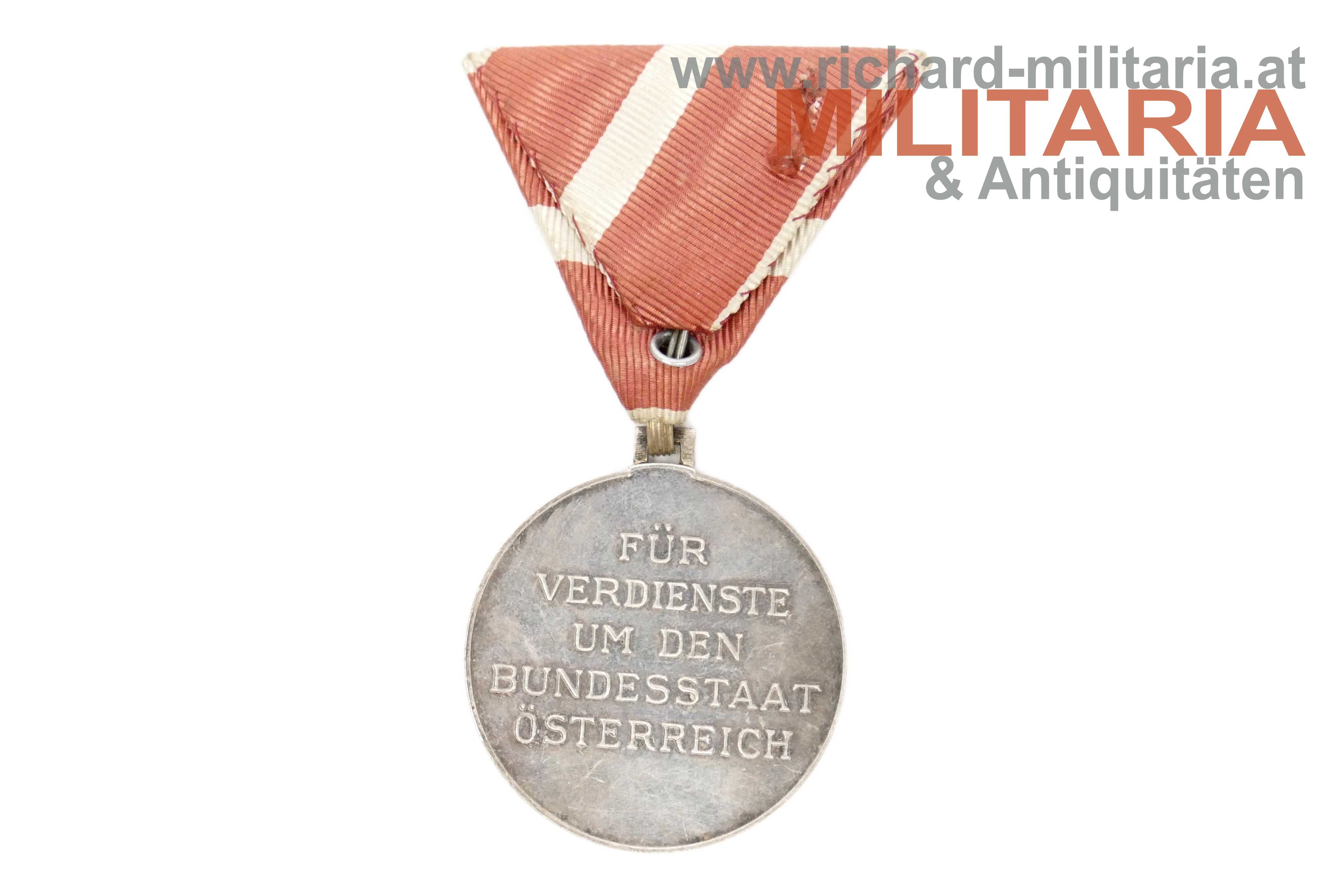 Bundesstaat - Große Silberne Medaille für Verdienste