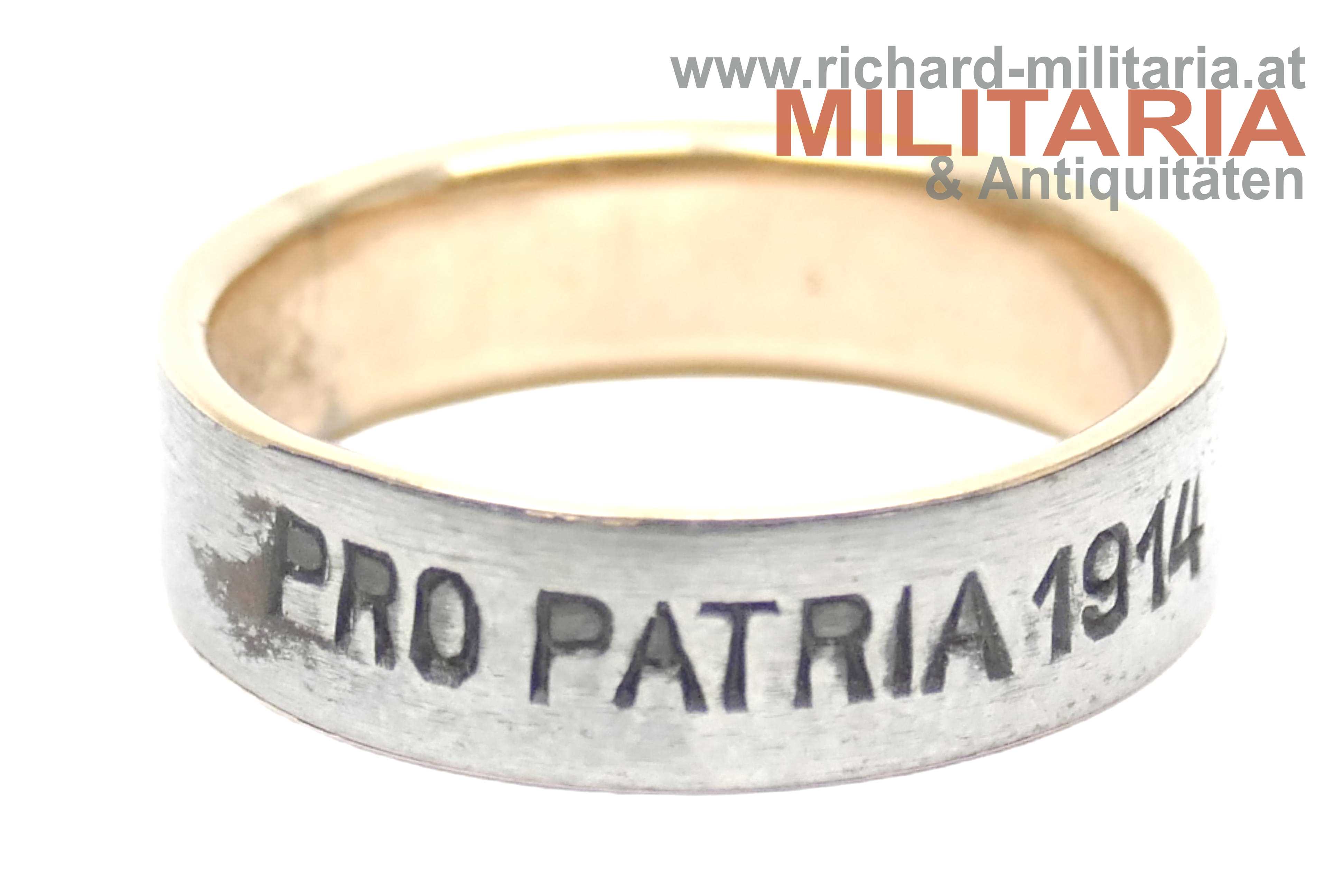 Patriotischer Ring "Pro Patria 1914" mit Goldeinlage 