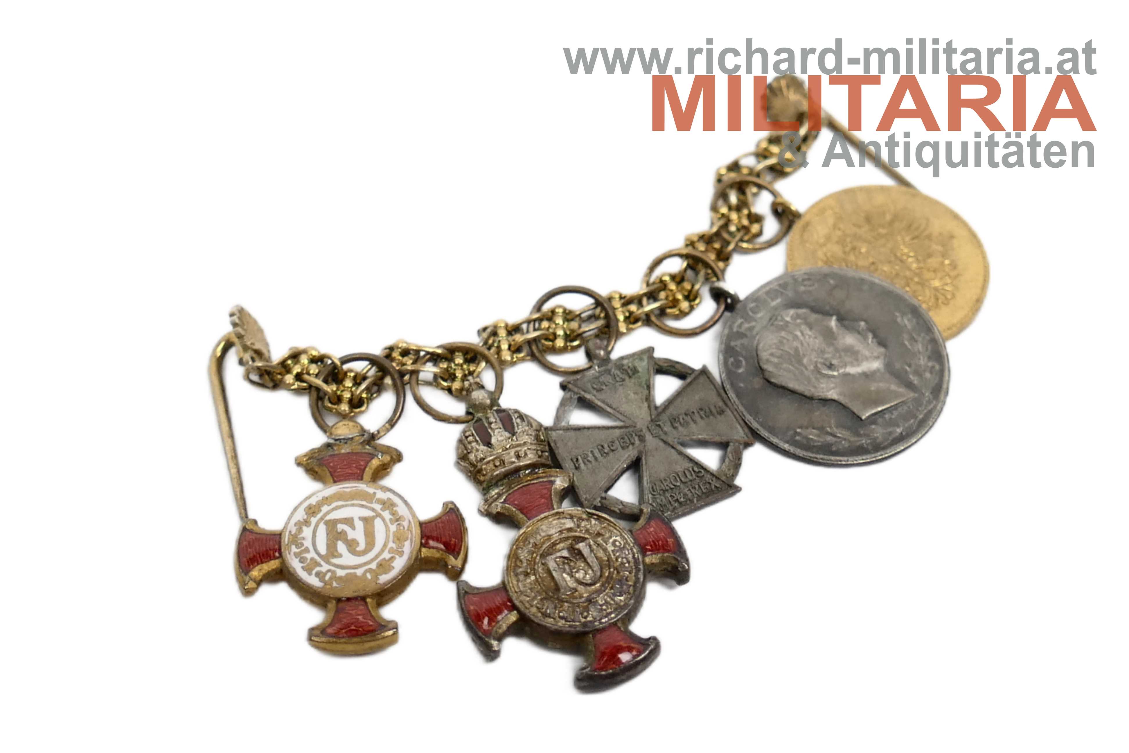 k.u.k. Miniaturenketterl 