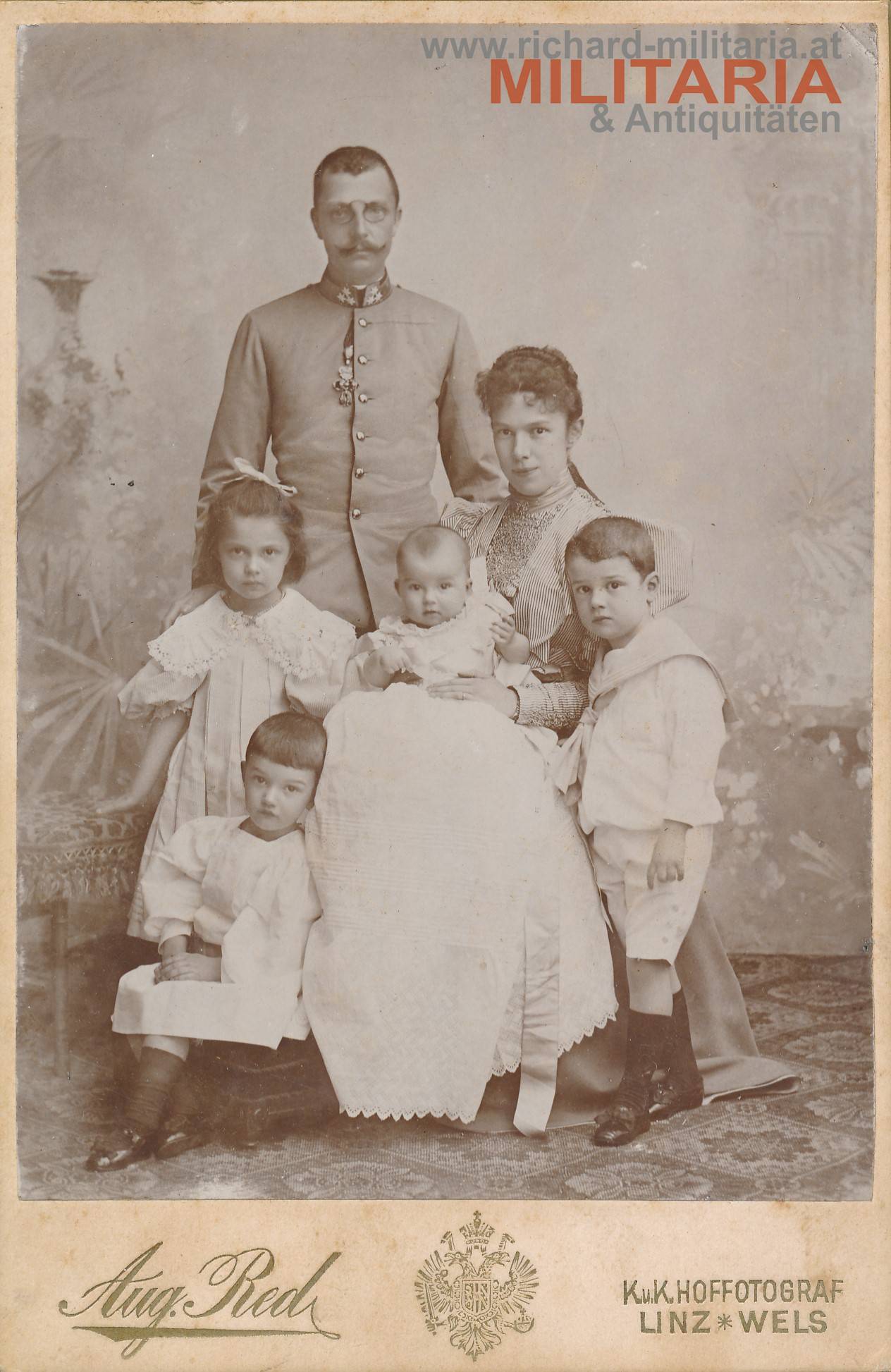 k.u.k. Hartkartonfoto - Erzherzog Franz Salvator & Erzherzögin Marie Valerie mit Kindern