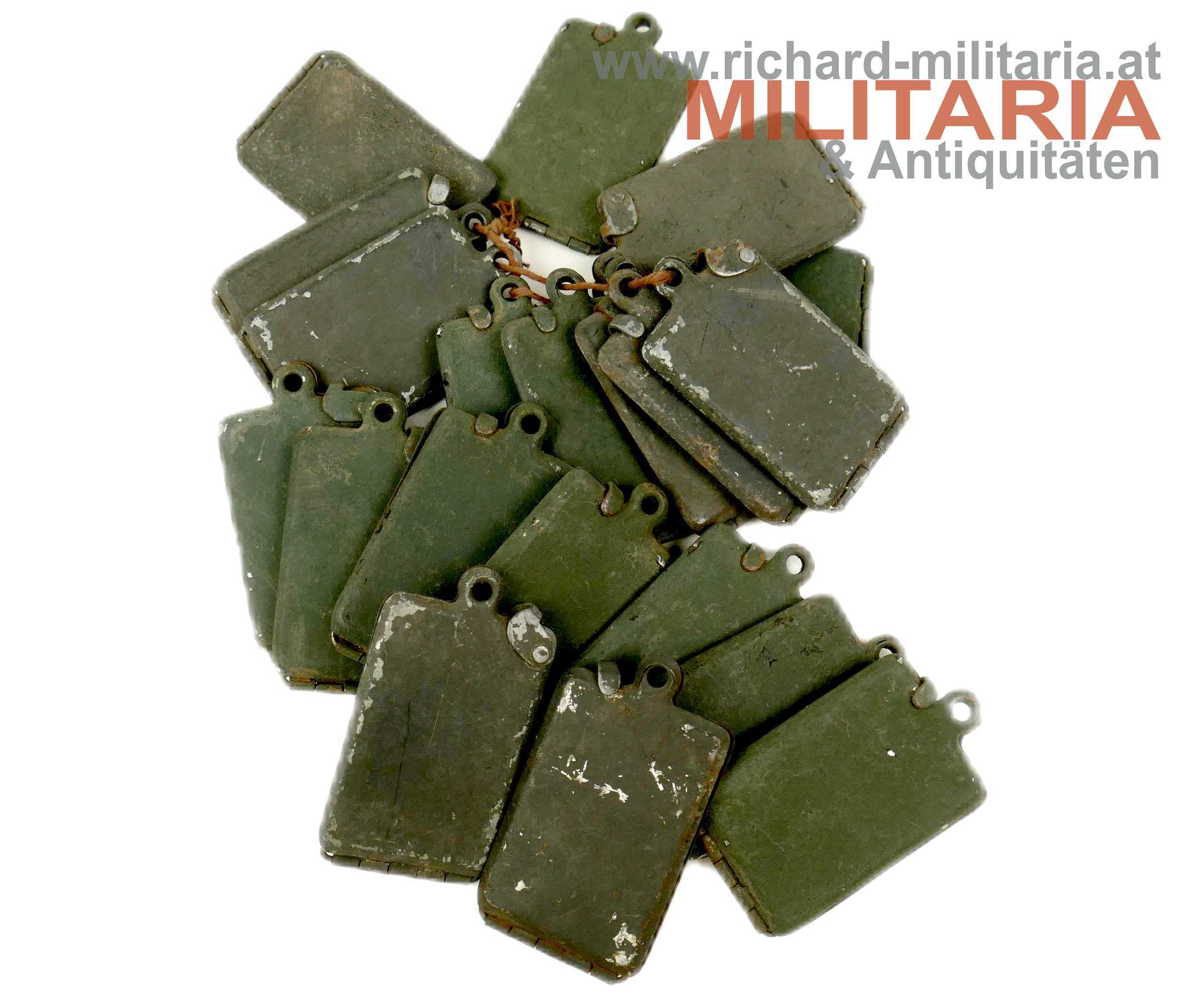 k.u.k. Legitimationskapseln - feldgrau lackiert - Depotbestand 