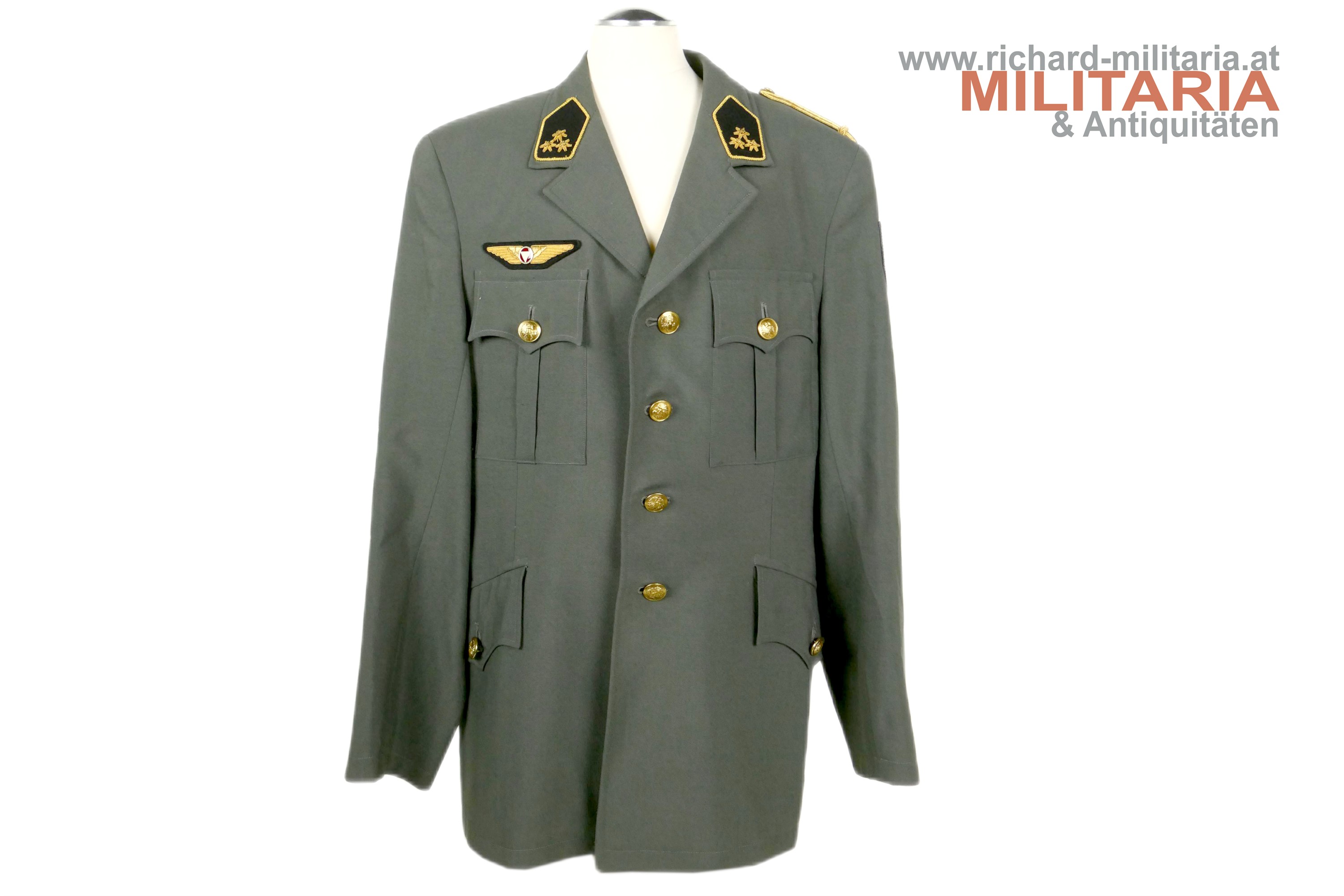 Österreich Bundesheer Uniformrock - Hauptmann Panzer/Luftwaffe 