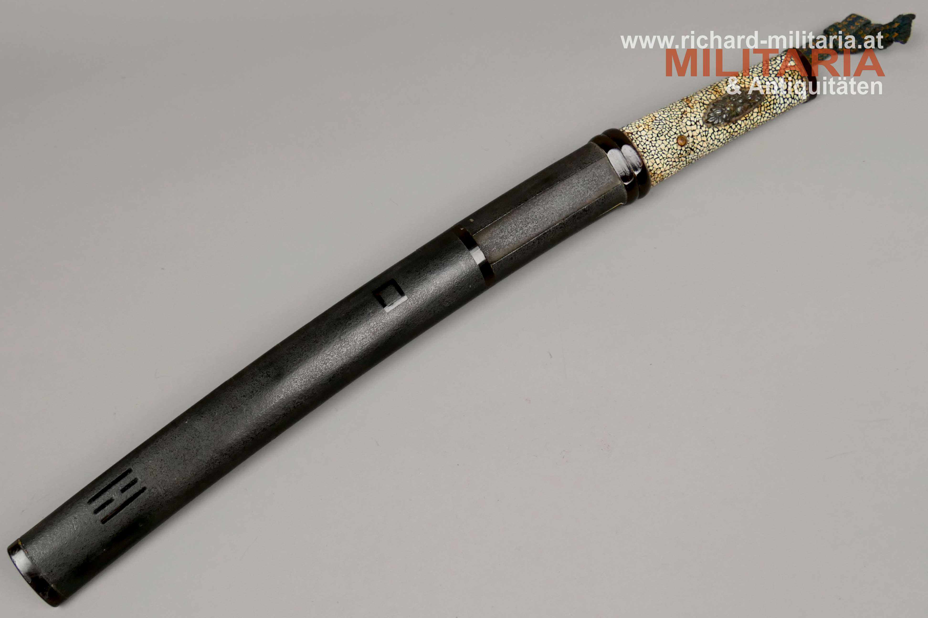 Japan Aikuchi in Lack-saya - Edo Periode