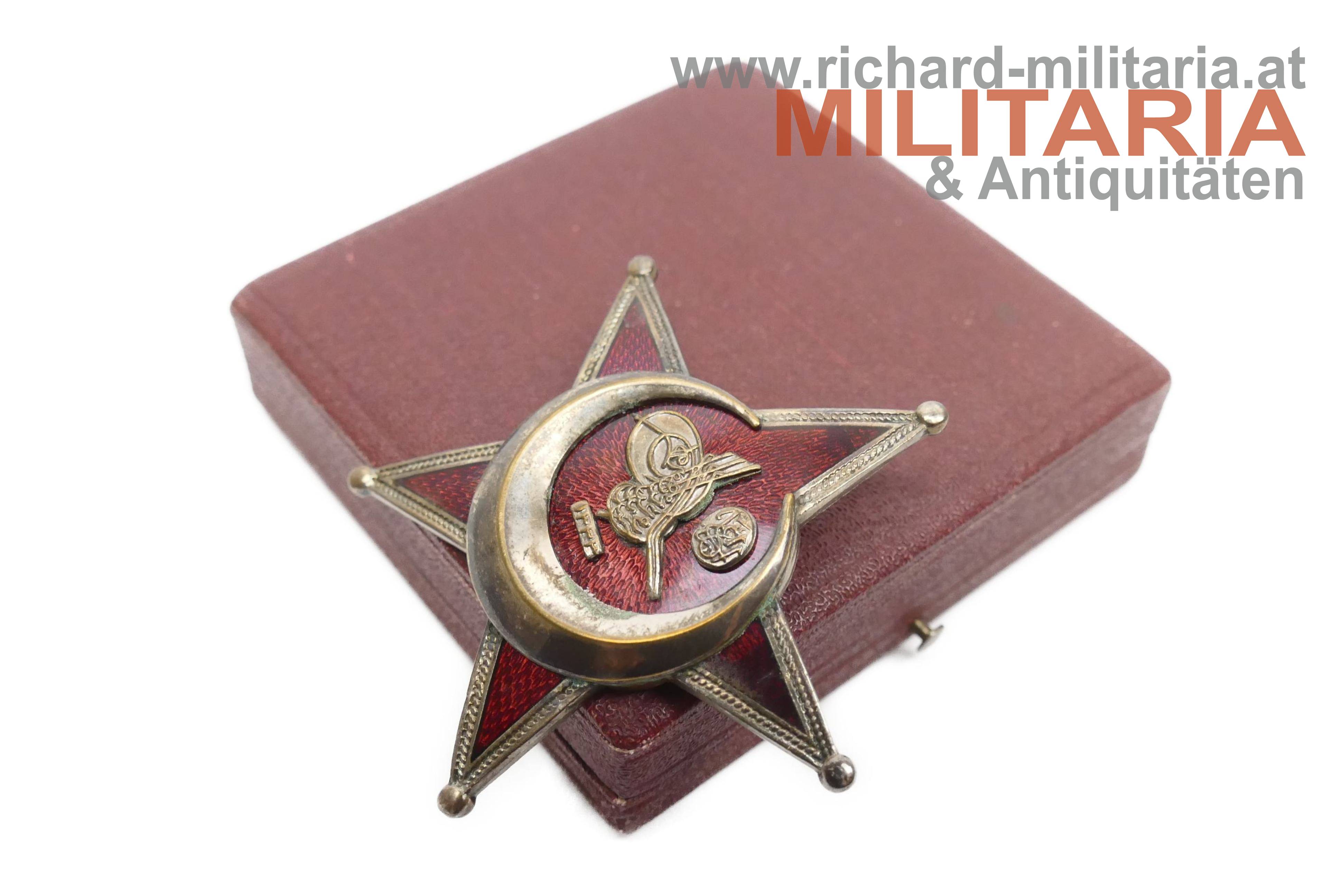 Osmanisches Reich - Eiserner Halbmond "Stern von Gallipoli" mit Etui