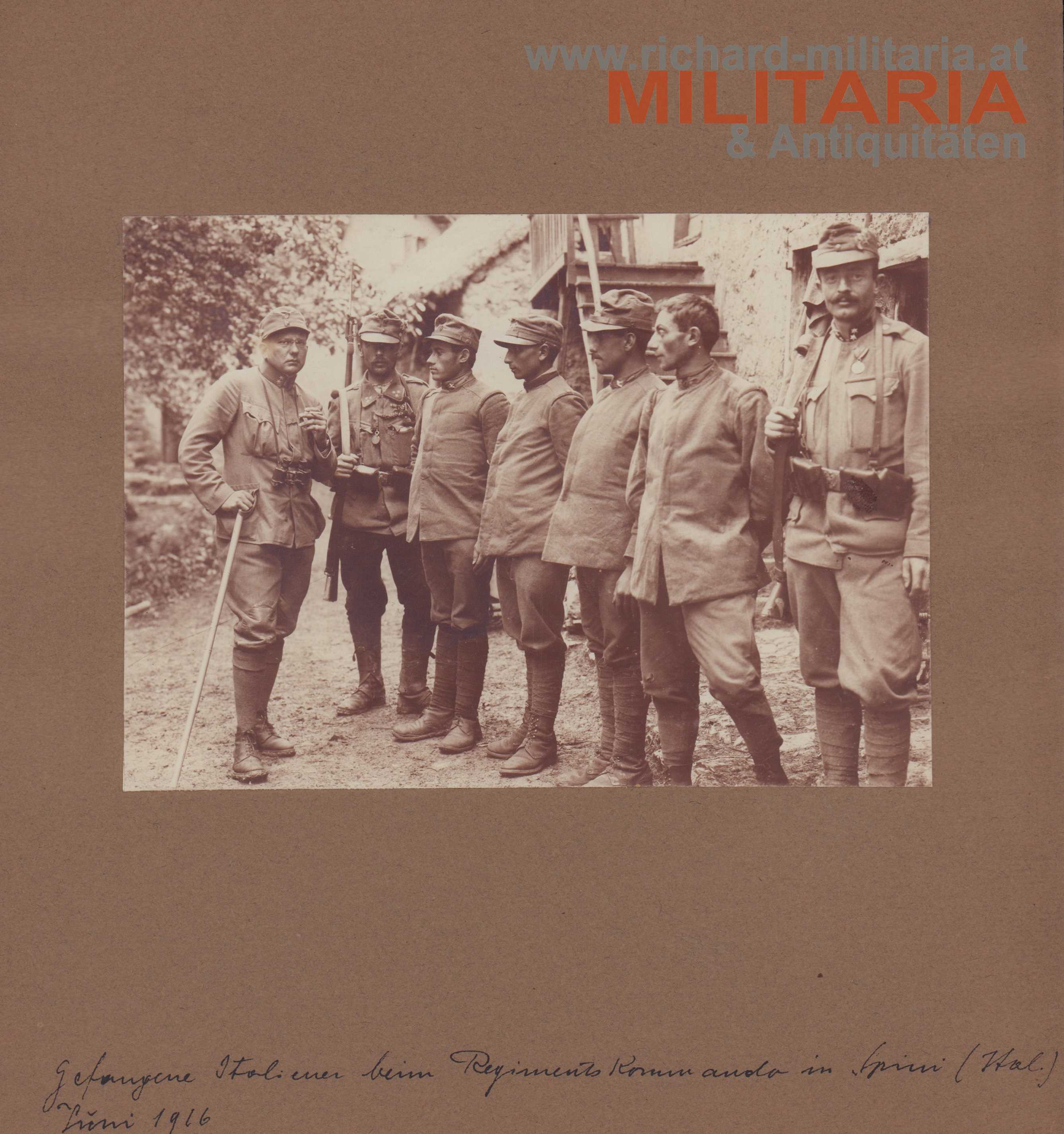 2. Reg. Tiroler Kaiserjäger - gefangene Italiener beim RegimentsKdo Spini - Juni 1916 